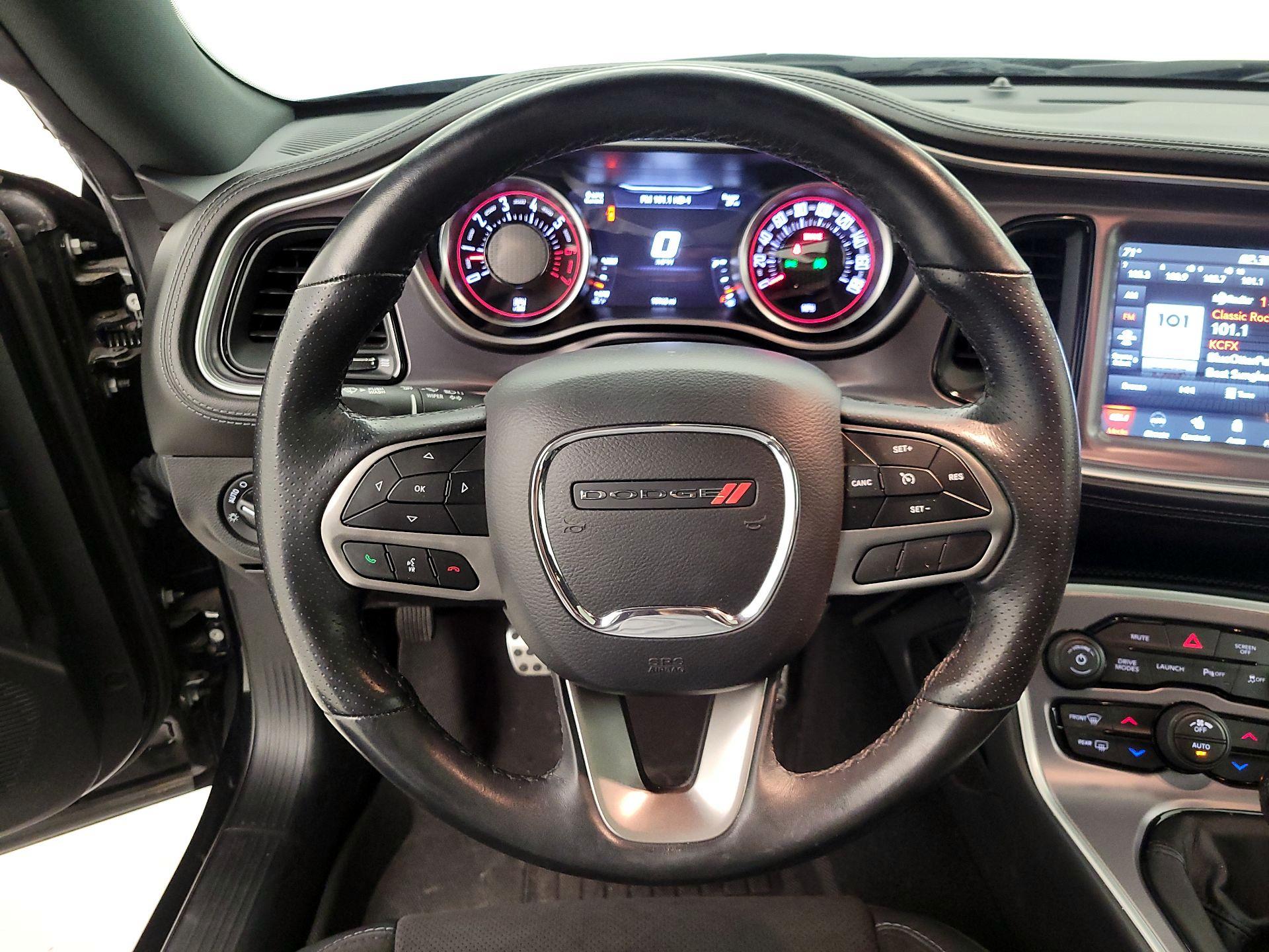 Thumbnail: 2020 Dodge Challenger - 10