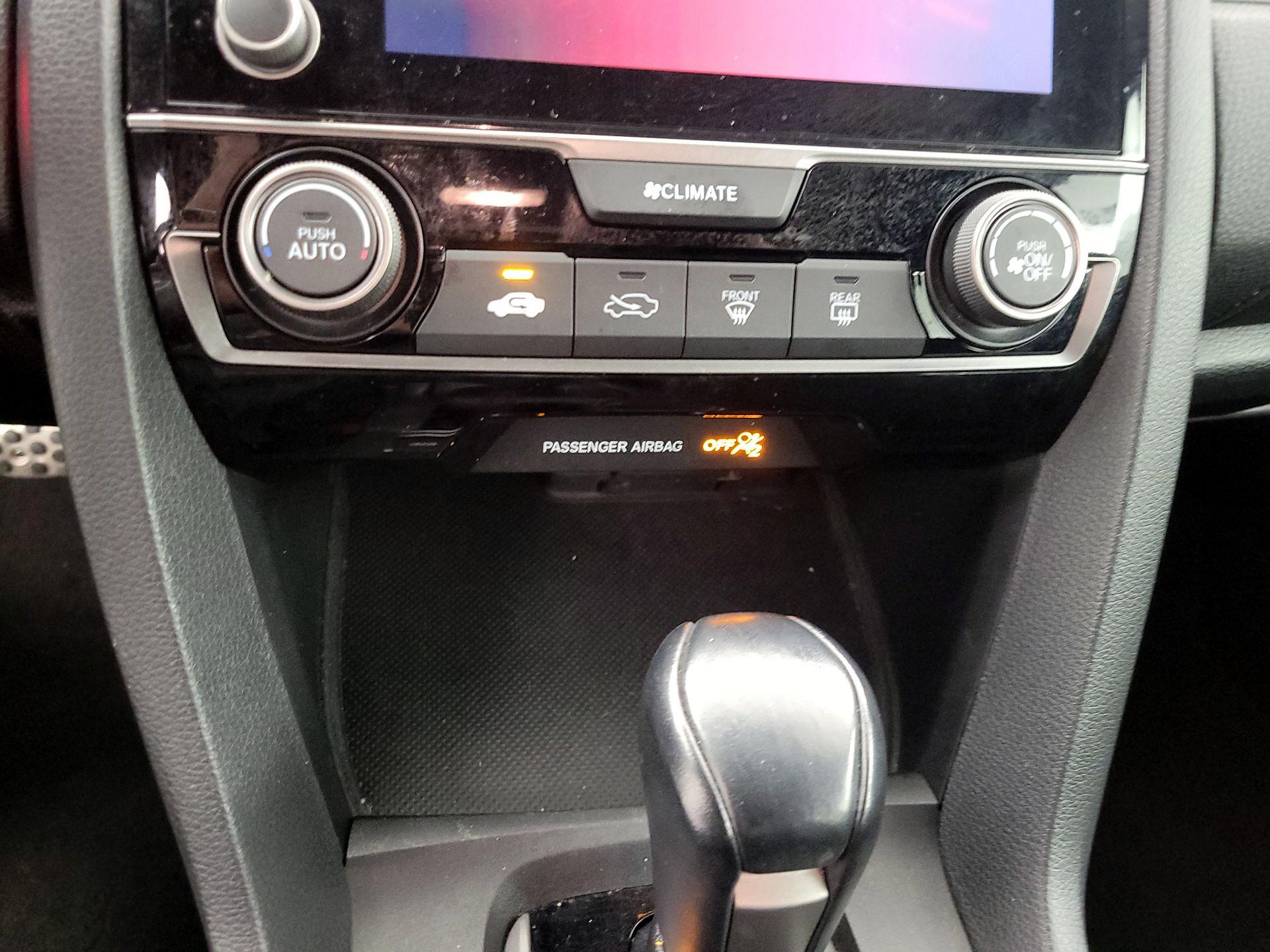 Thumbnail: 2020 Honda Civic - 16