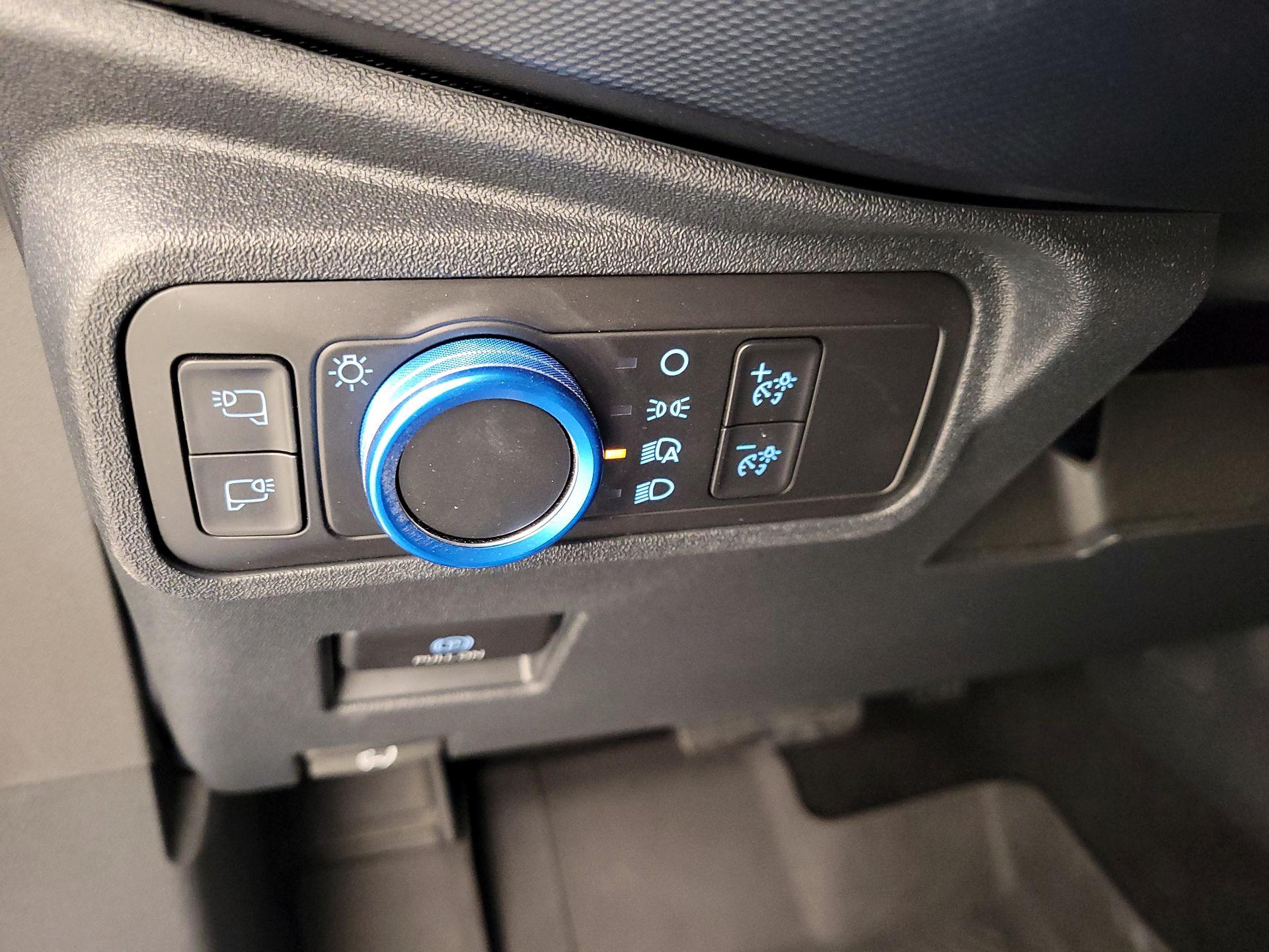 Thumbnail: 2022 Ford Bronco - 13