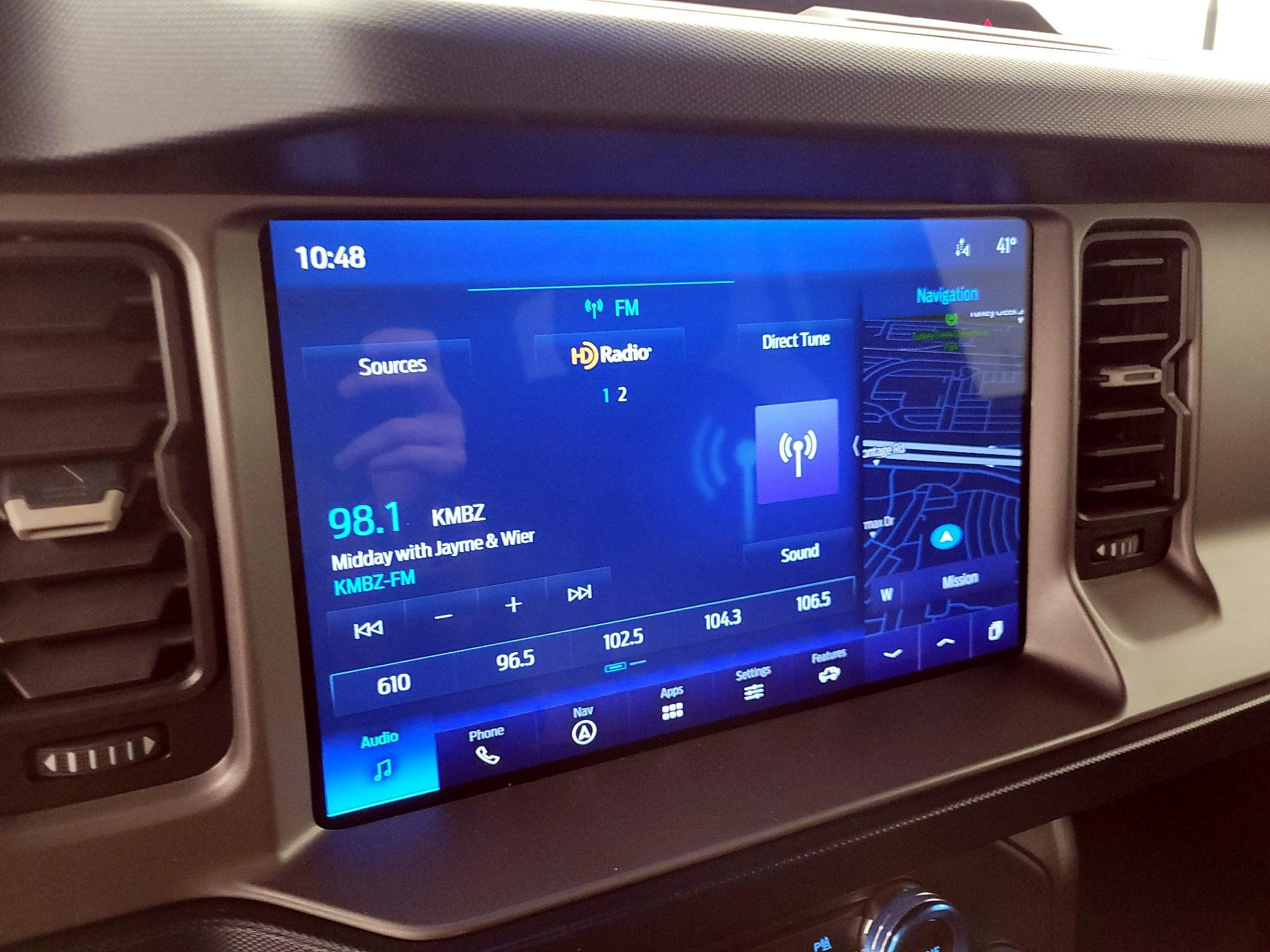 Thumbnail: 2022 Ford Bronco - 16