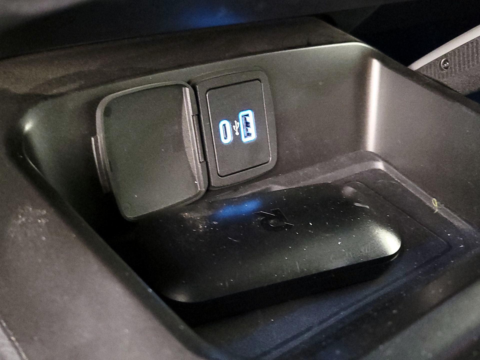 Thumbnail: 2022 Ford Bronco - 19