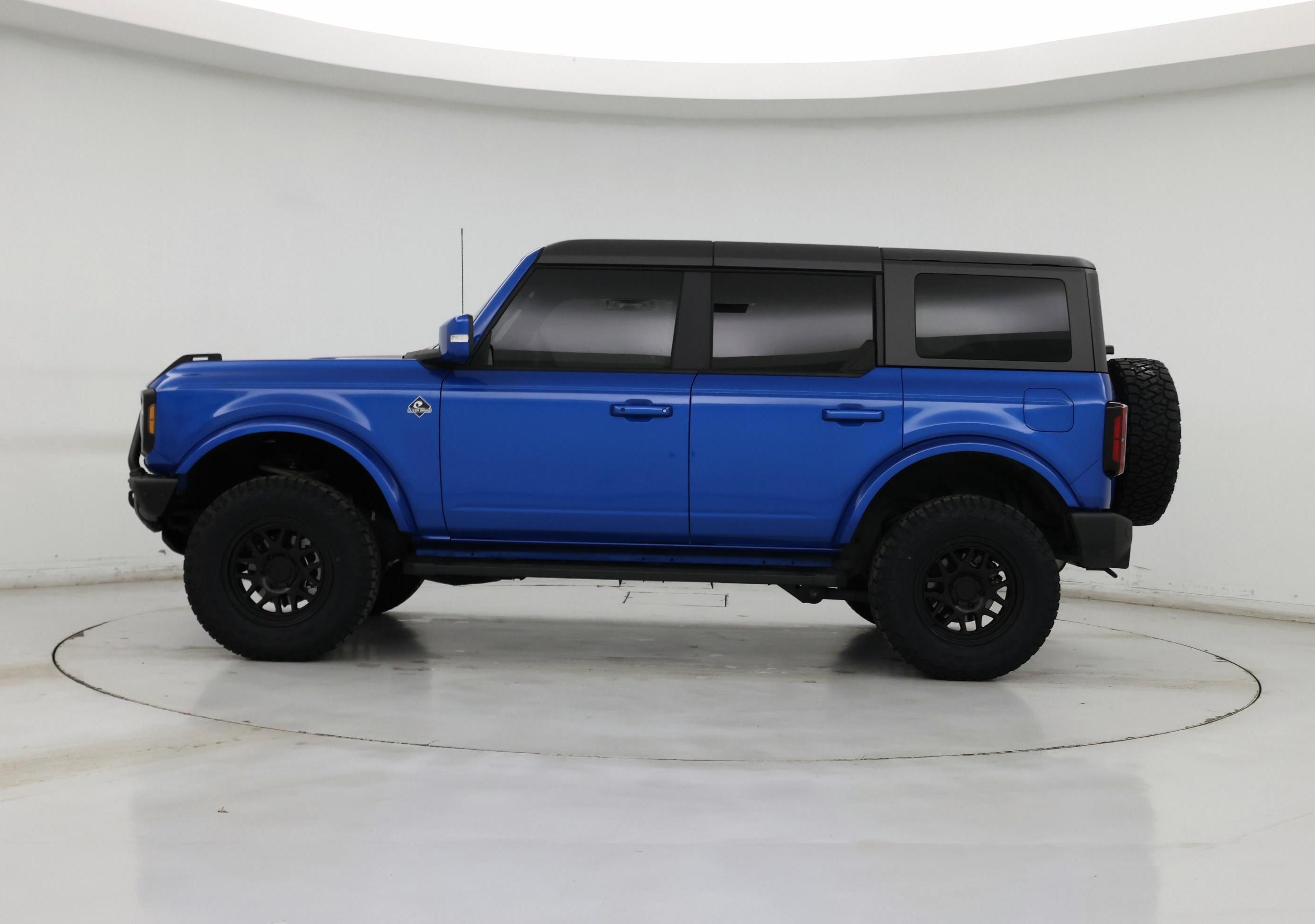 Thumbnail: 2022 Ford Bronco - 3