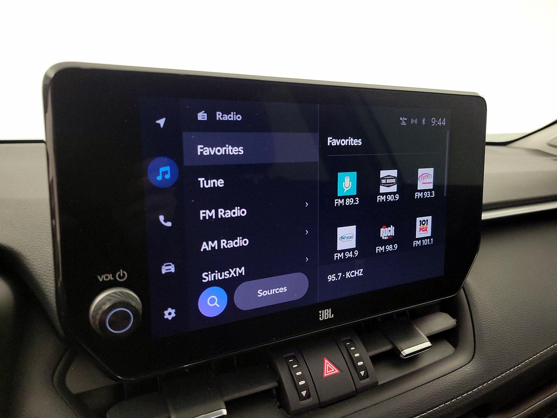 Thumbnail: 2023 Toyota RAV4 - 15