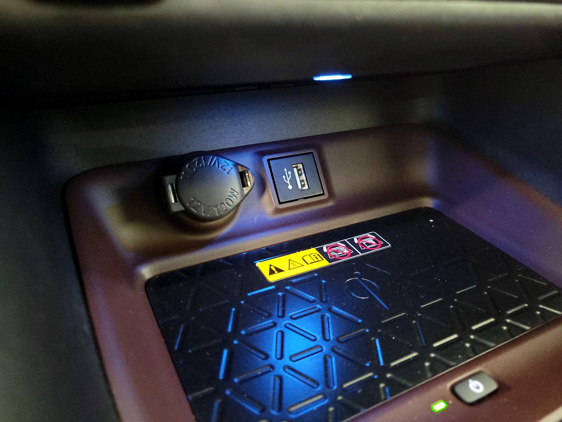 Thumbnail: 2023 Toyota RAV4 - 18