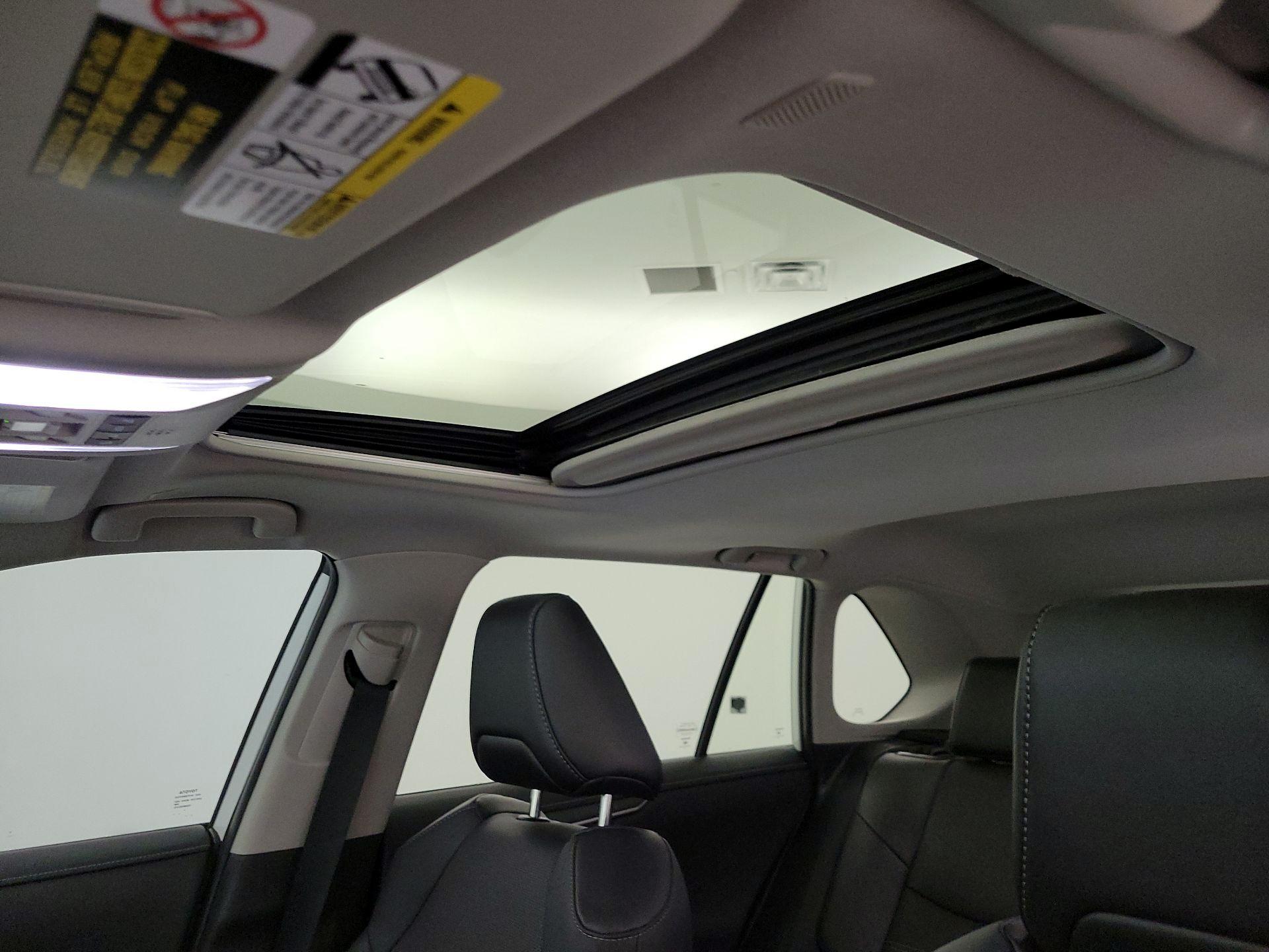 Thumbnail: 2023 Toyota RAV4 - 19