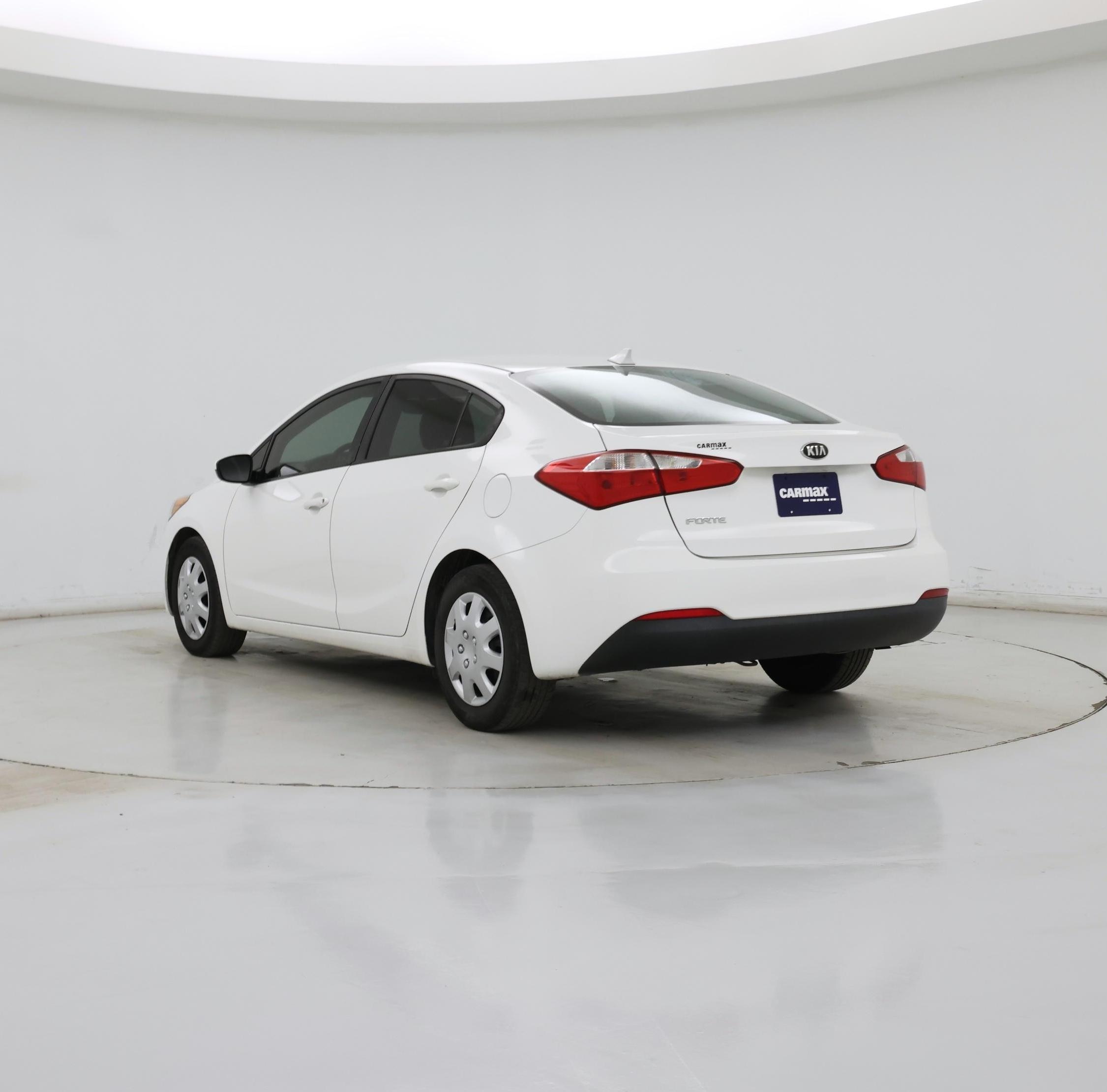 Thumbnail: 2016 Kia Forte - 2