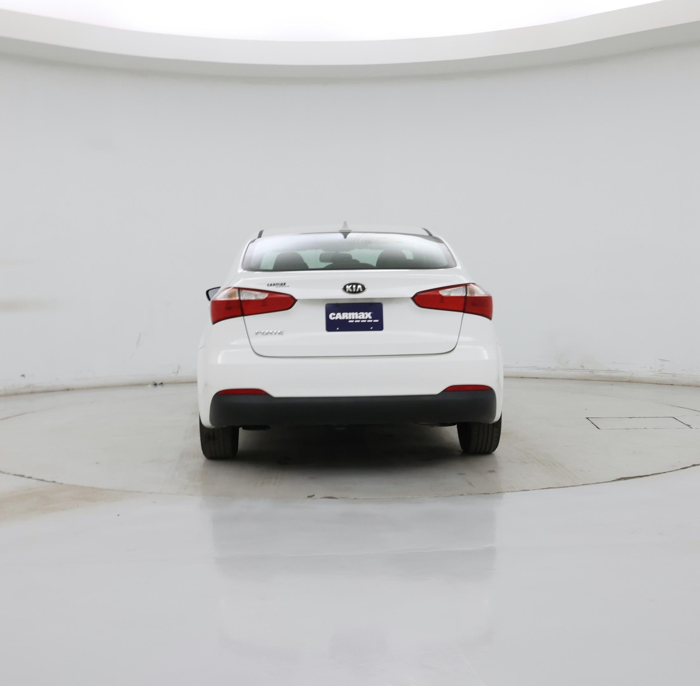 Thumbnail: 2016 Kia Forte - 6