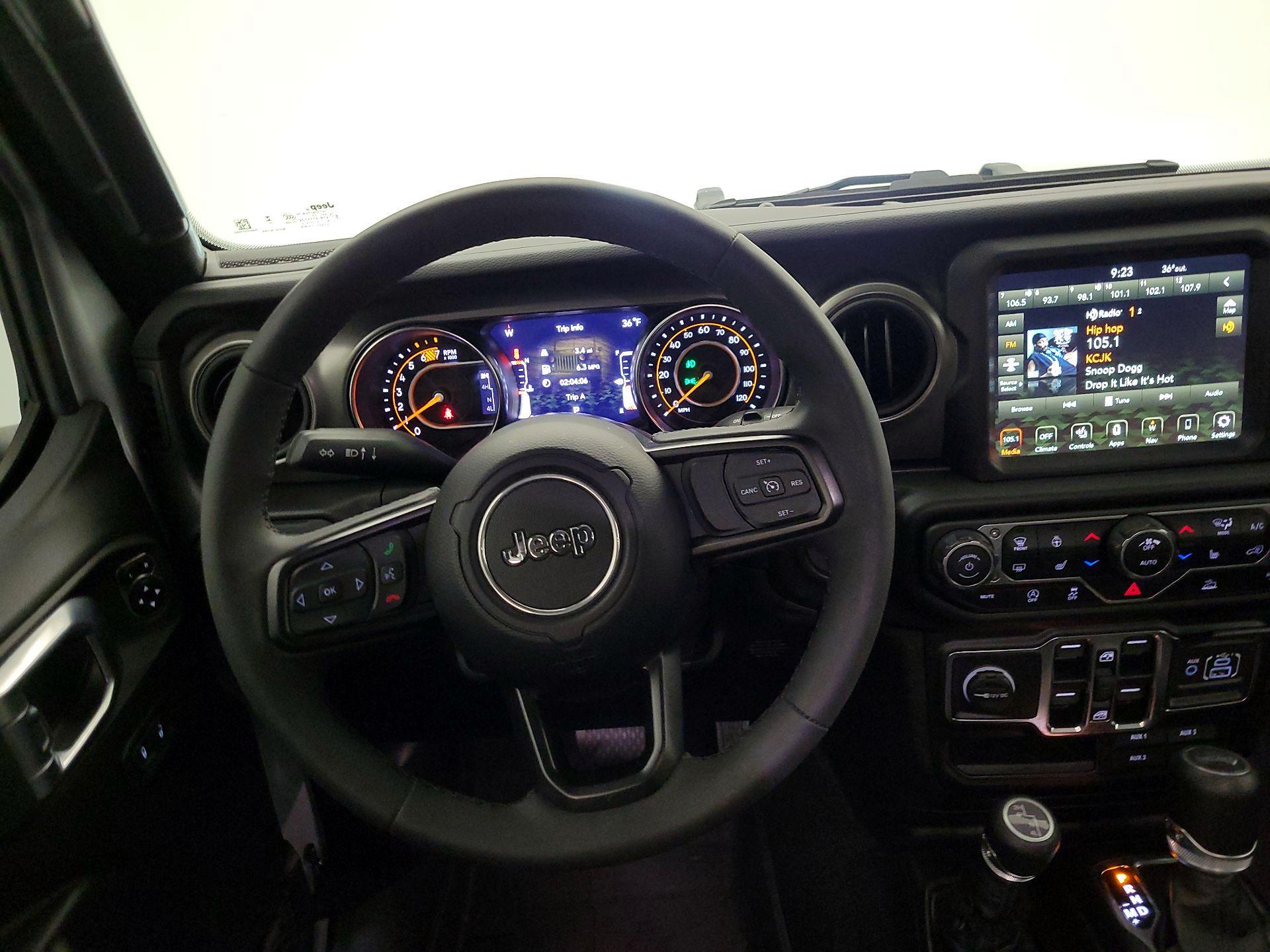 Thumbnail: 2023 Jeep Wrangler - 10