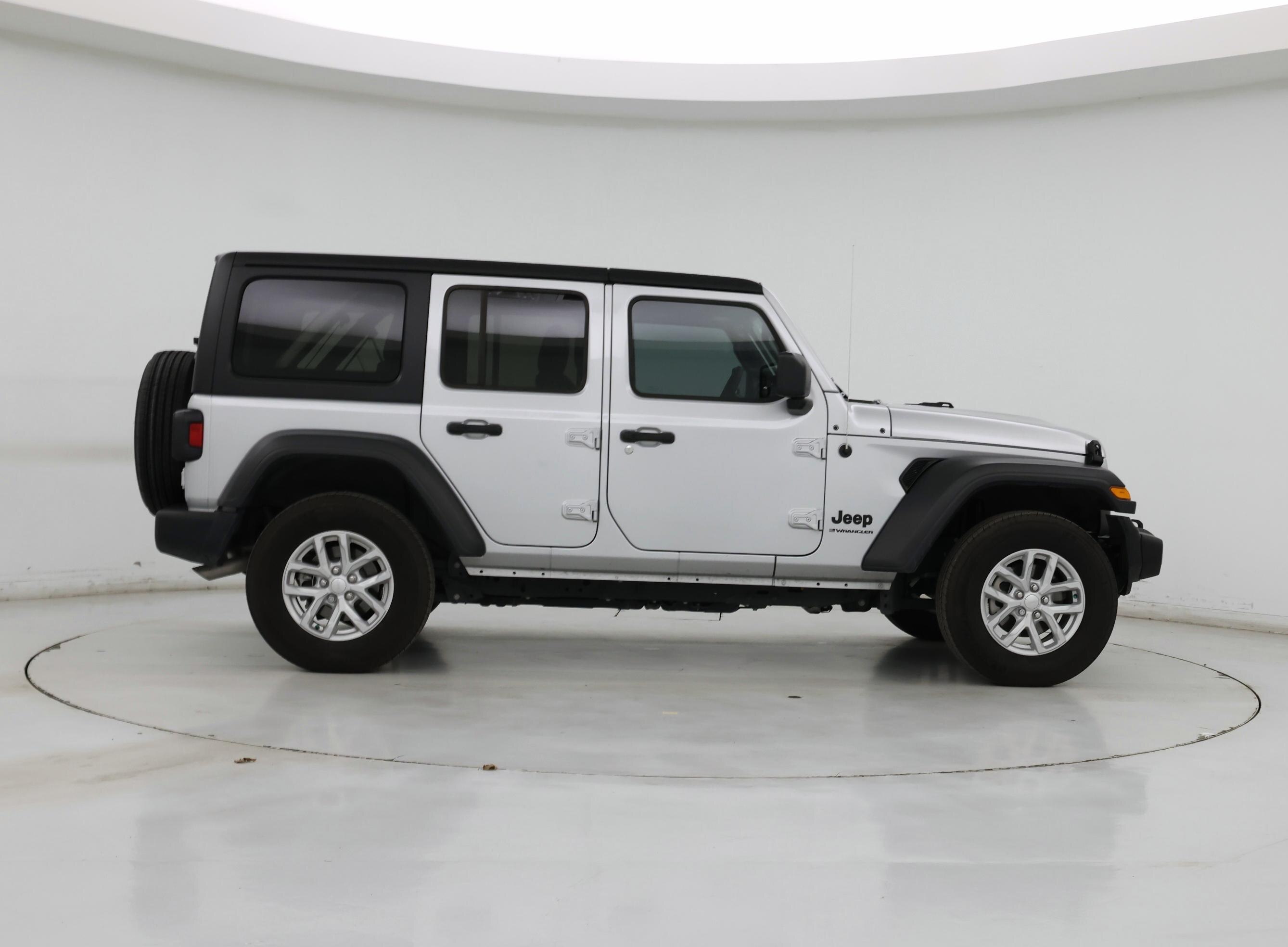 Thumbnail: 2023 Jeep Wrangler - 7