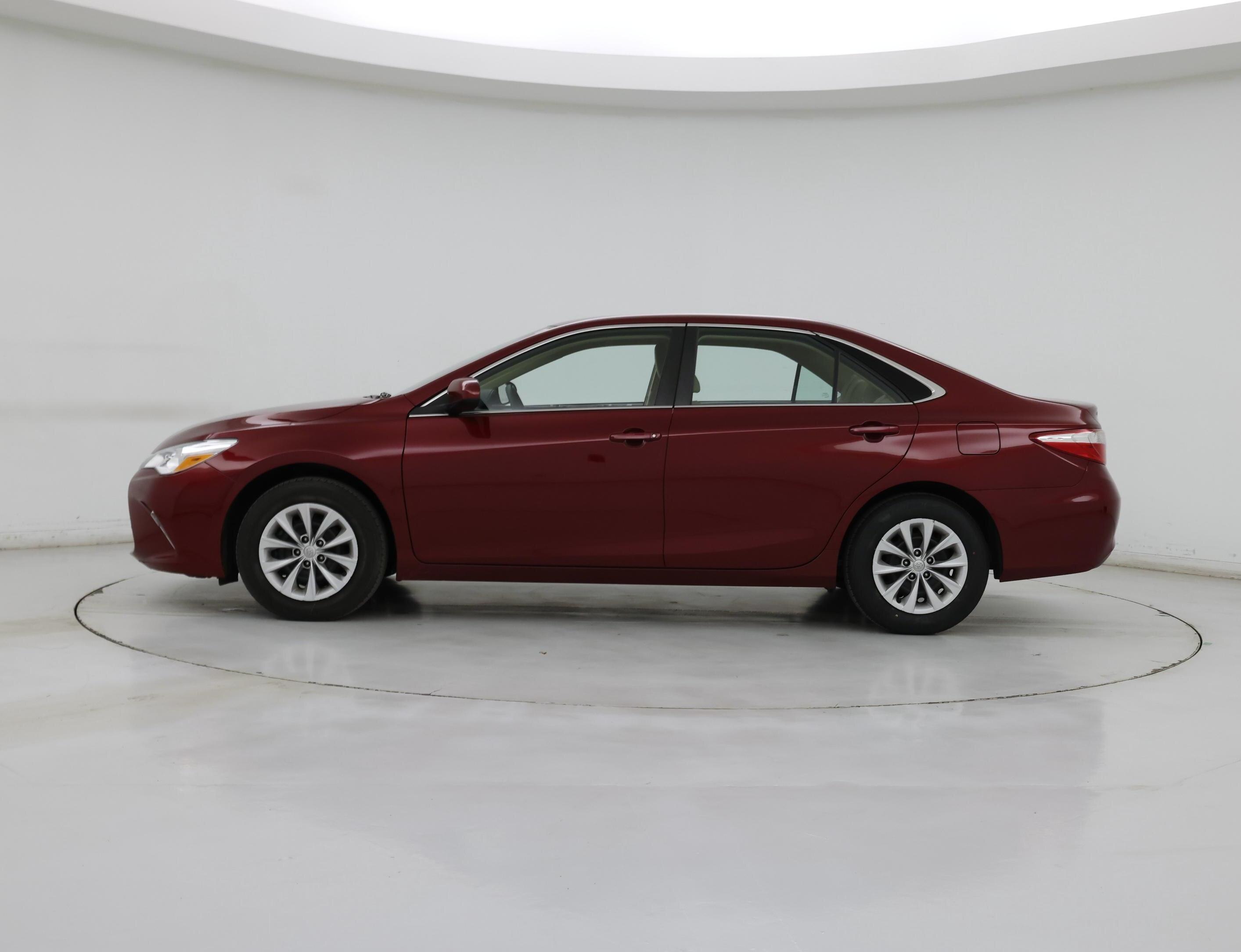 Thumbnail: 2017 Toyota Camry - 3