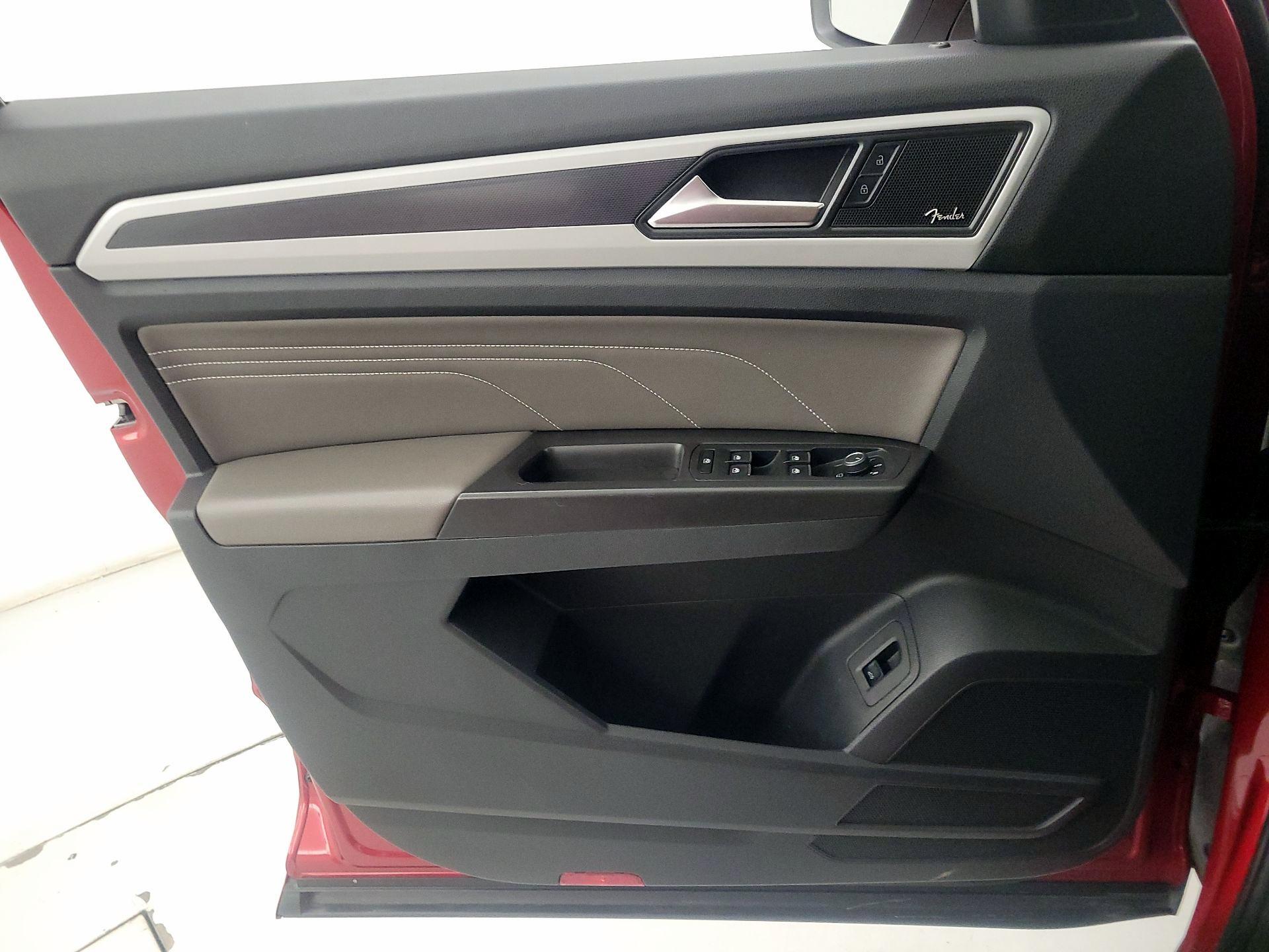 Thumbnail: 2023 Volkswagen Atlas - 12