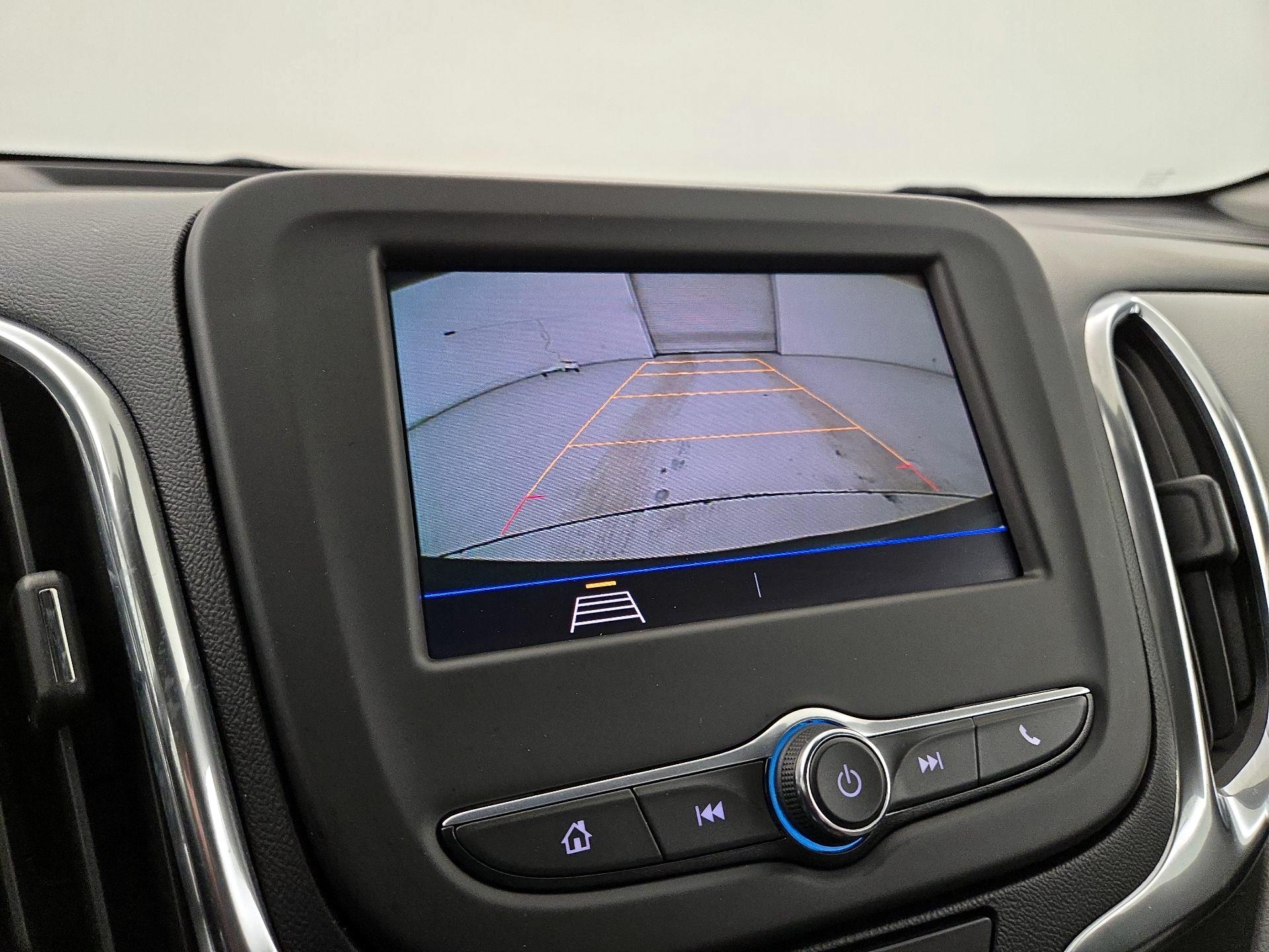 Thumbnail: 2021 Chevrolet Equinox - 12