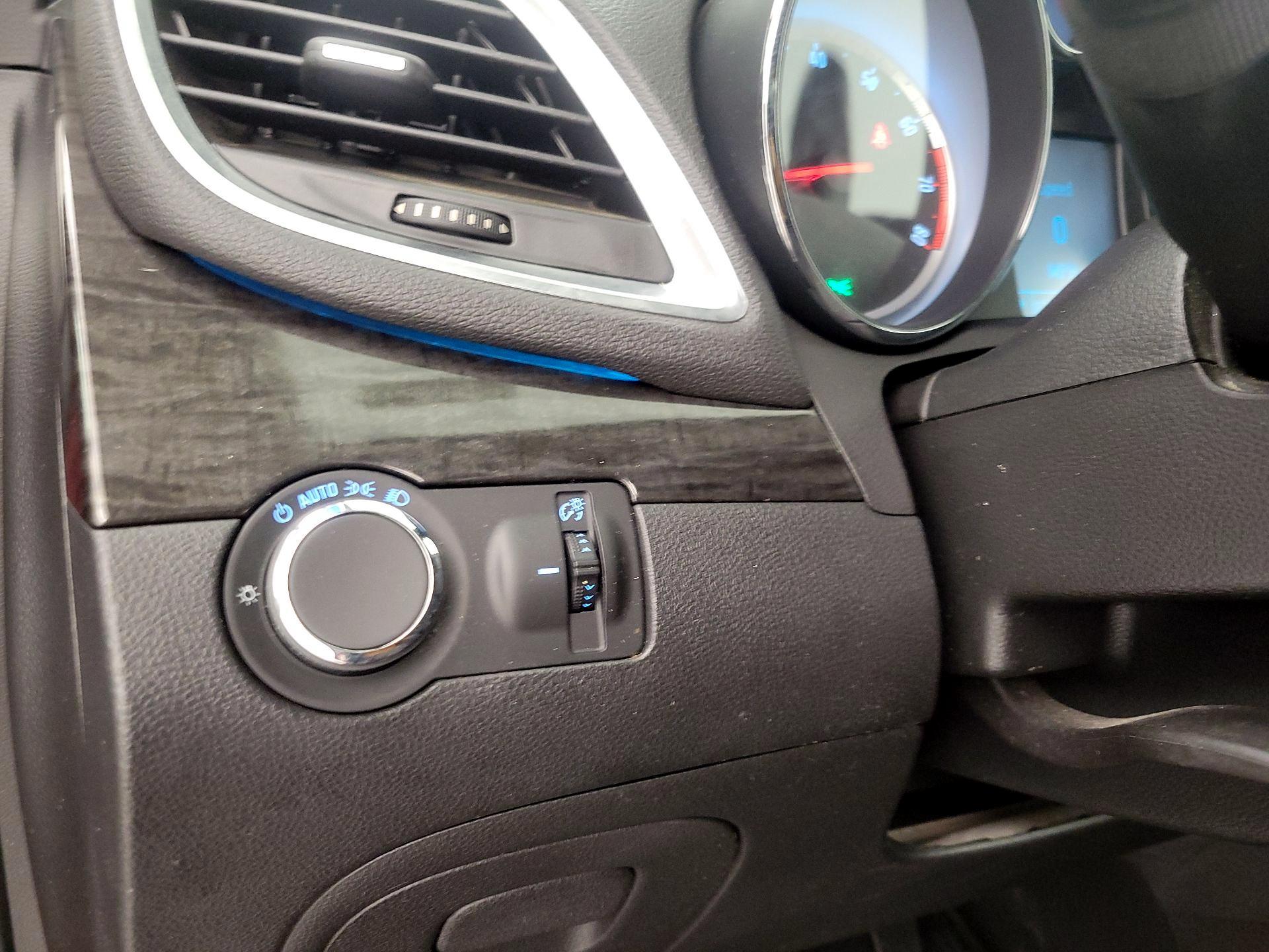 Thumbnail: 2015 Buick Encore - 13