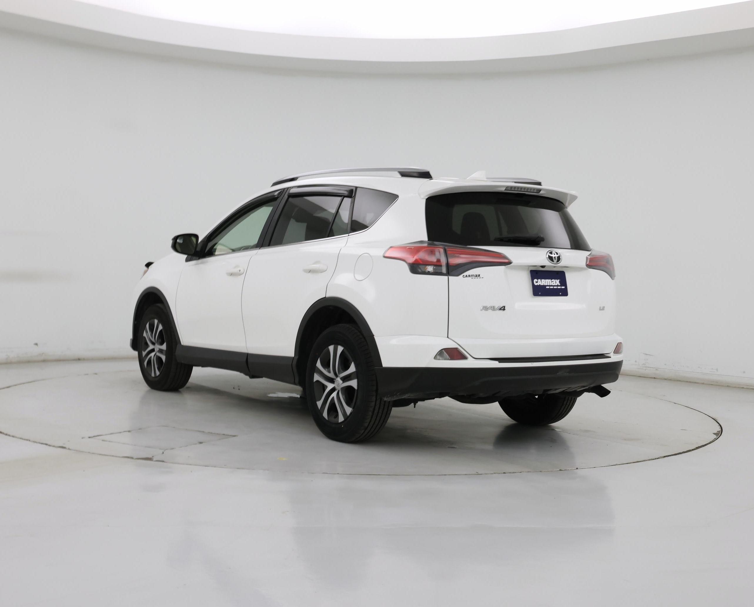 Thumbnail: 2017 Toyota RAV4 - 2