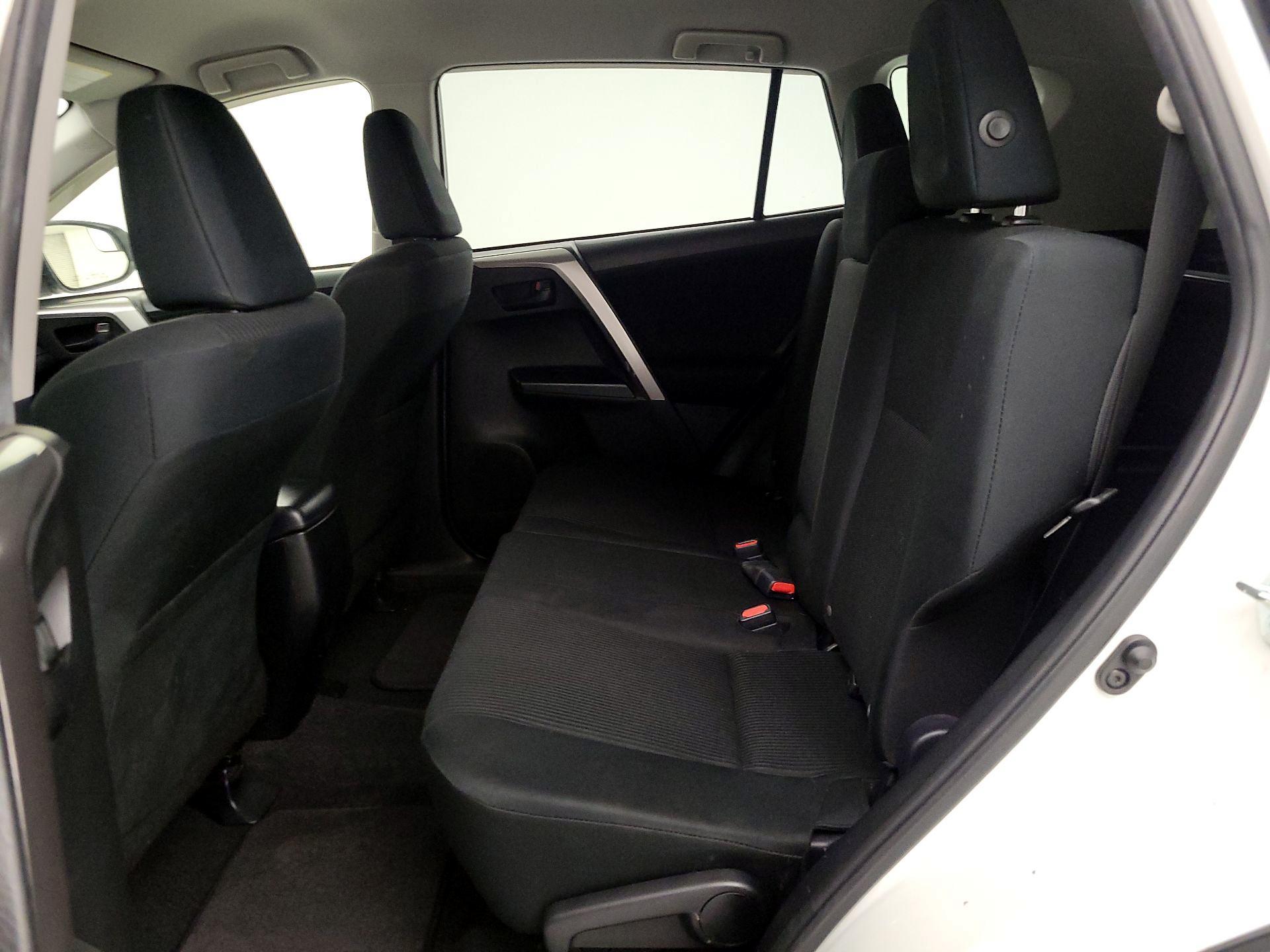Thumbnail: 2017 Toyota RAV4 - 19