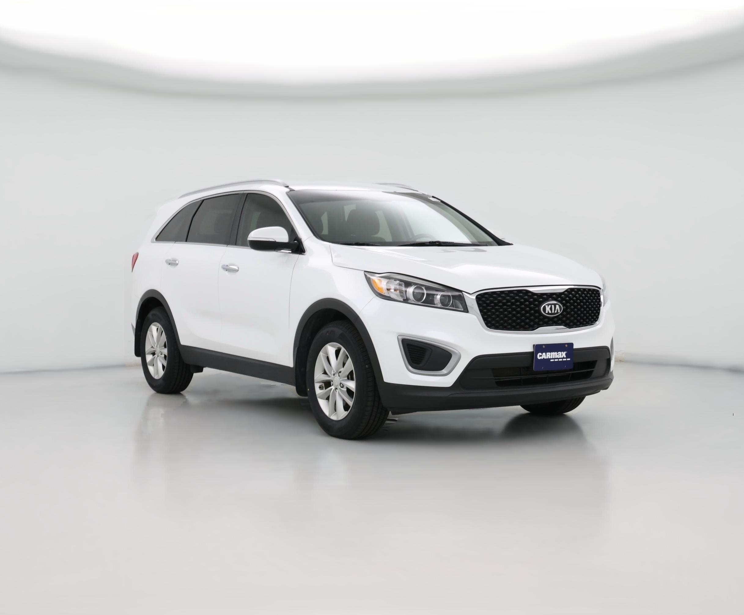 Thumbnail: 2016 Kia Sorento - 1