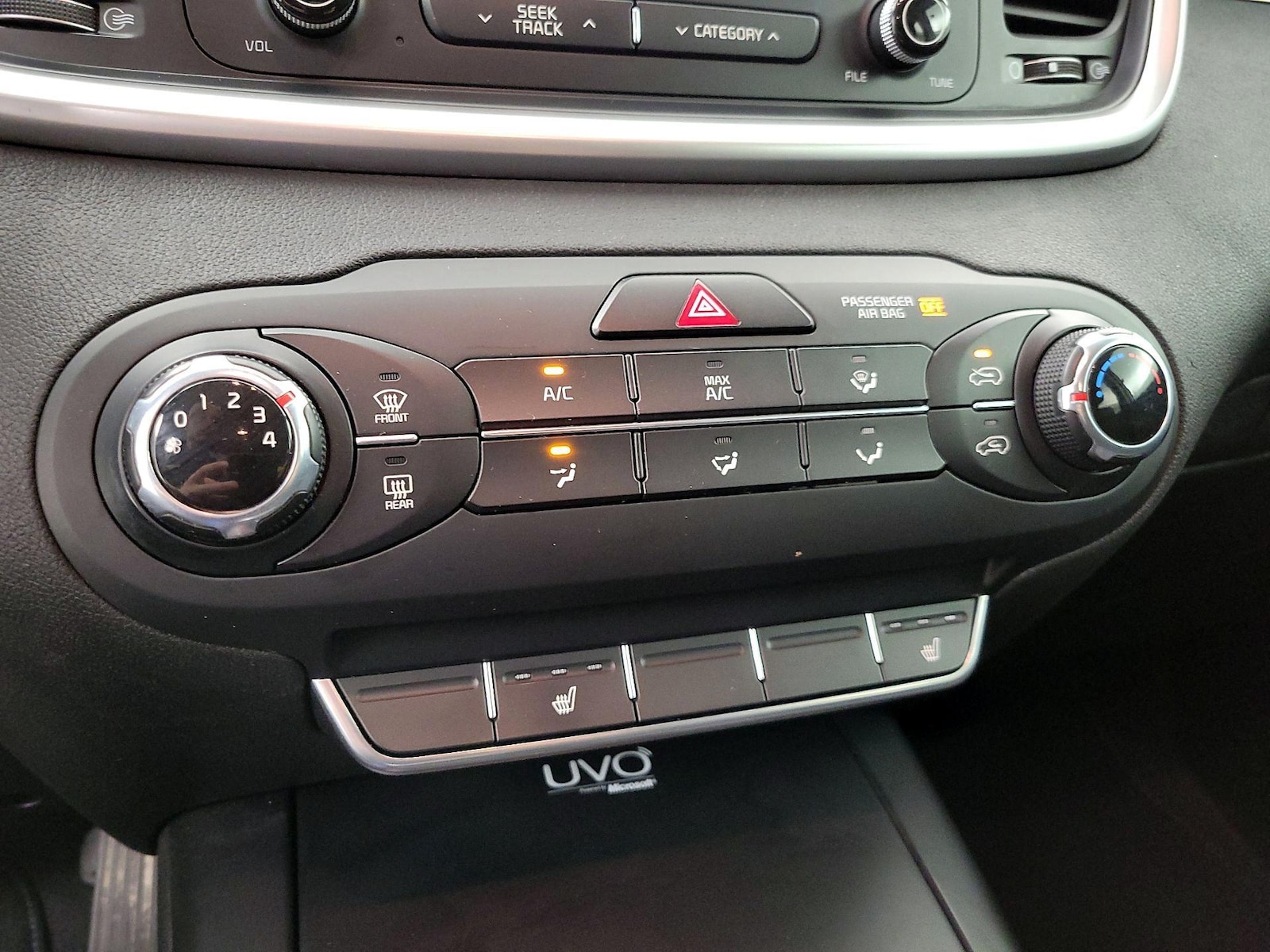 2016 Kia Sorento LX - Photo 17