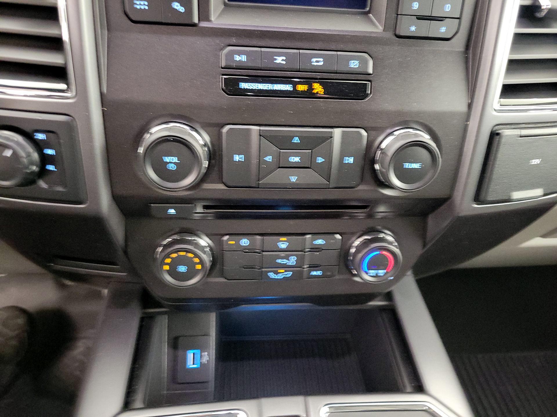 Thumbnail: 2018 Ford F-150 - 15