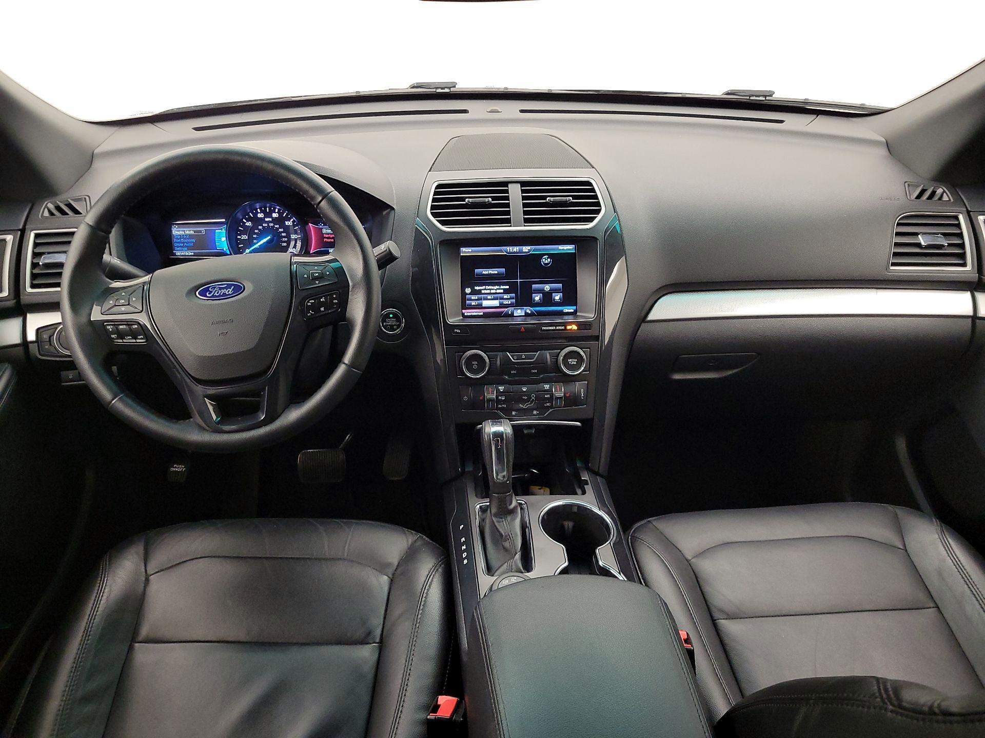 Thumbnail: 2016 Ford Explorer - 9