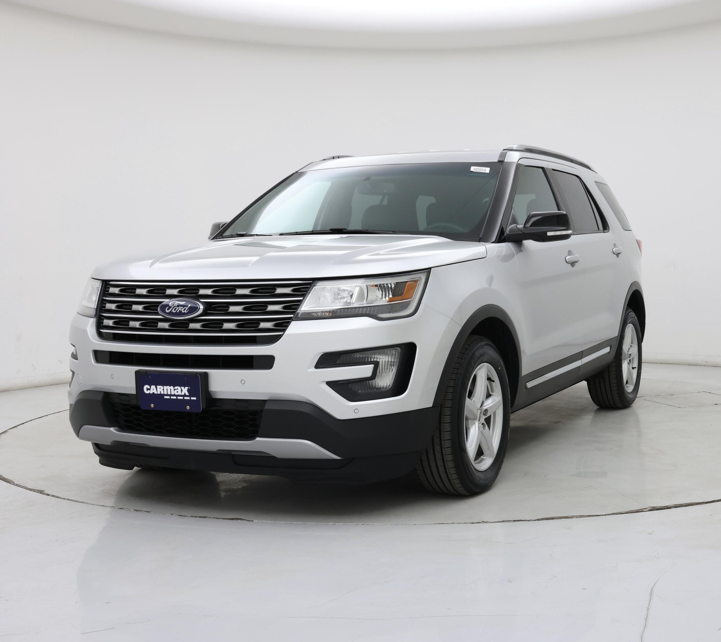 Thumbnail: 2016 Ford Explorer - 4