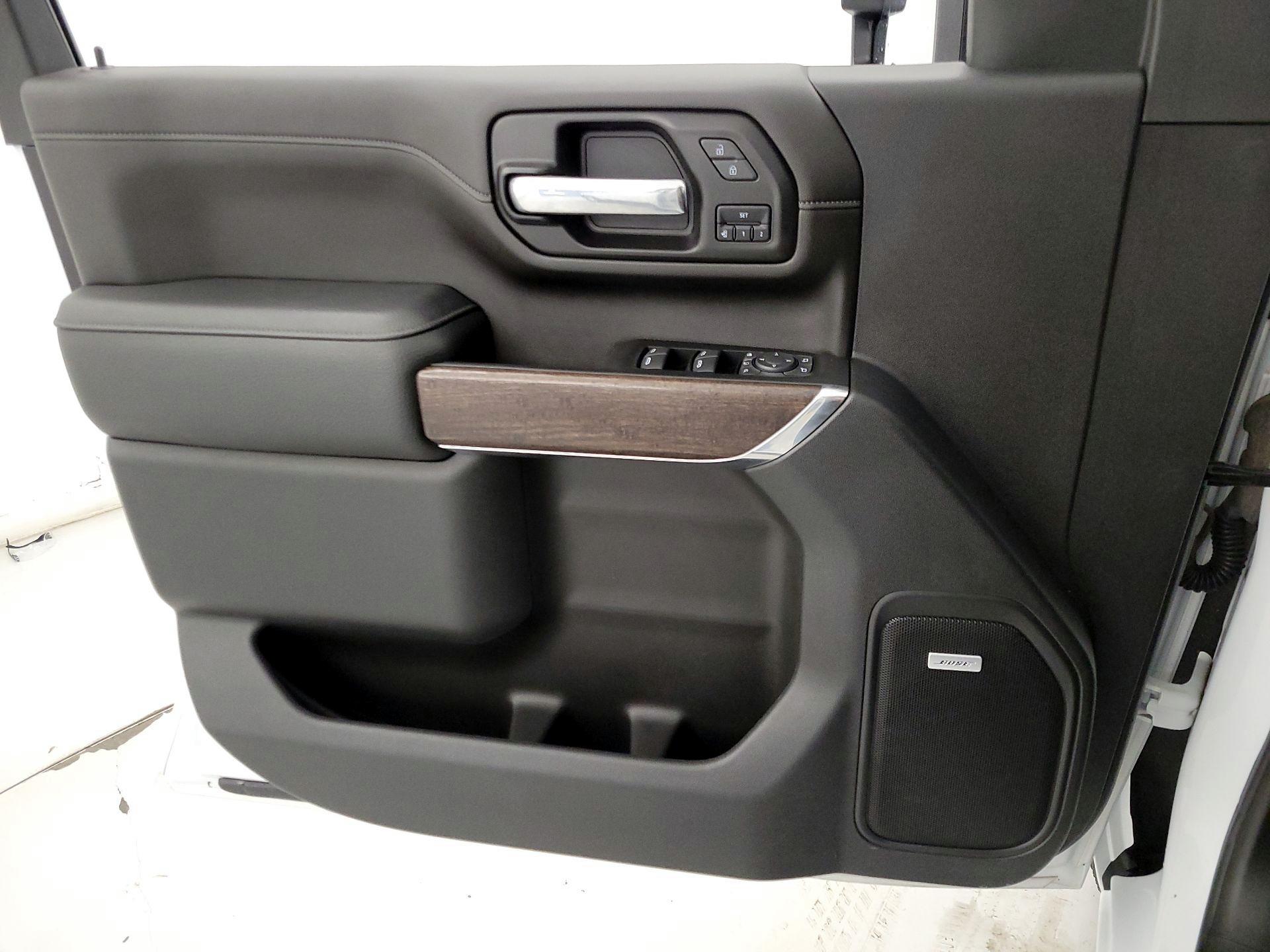 Thumbnail: 2022 GMC Sierra 2500 - 12