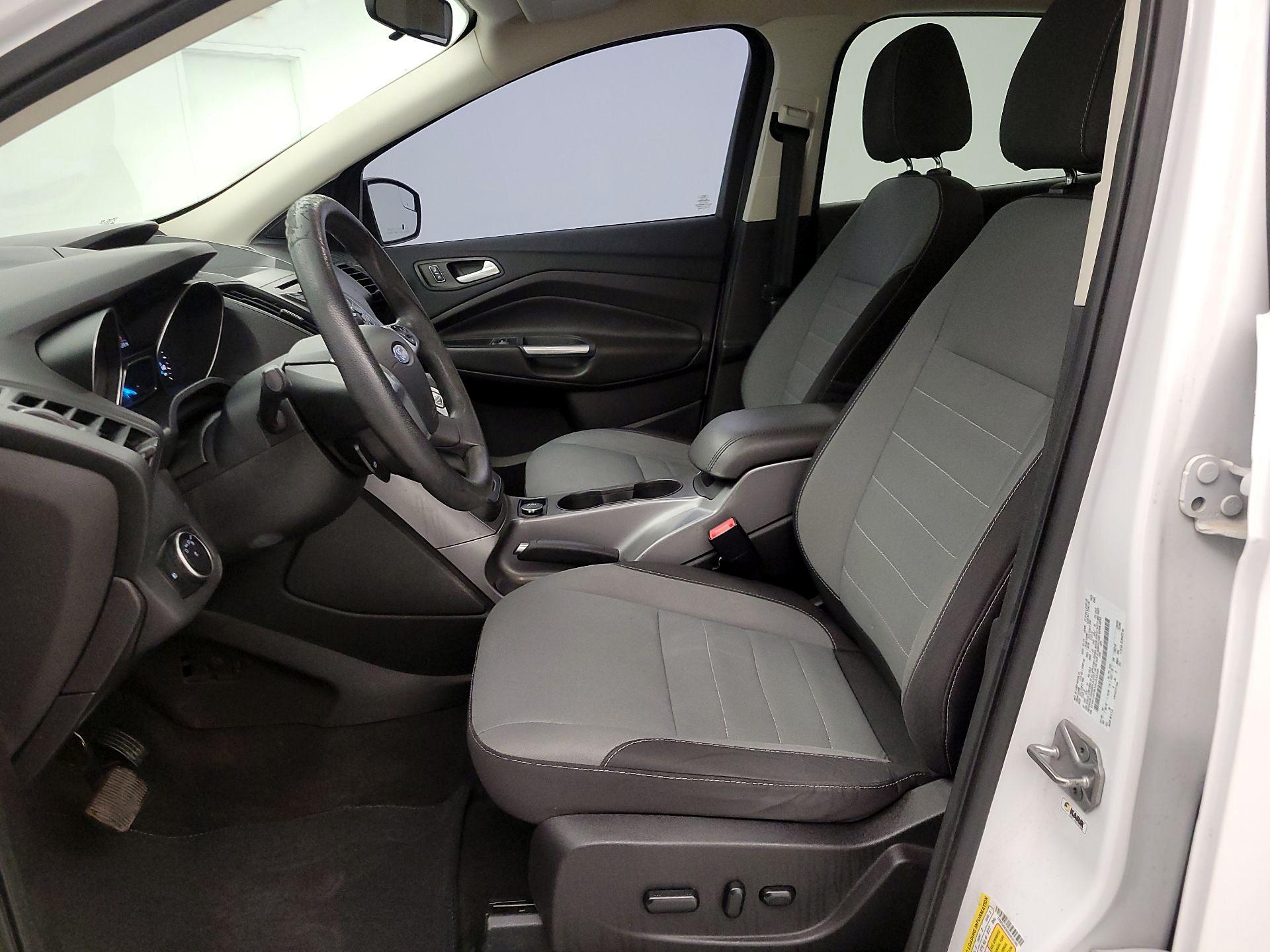 Thumbnail: 2016 Ford Escape - 11