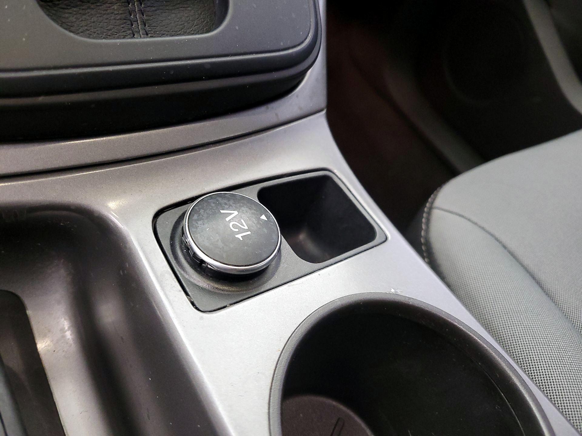 Thumbnail: 2016 Ford Escape - 18