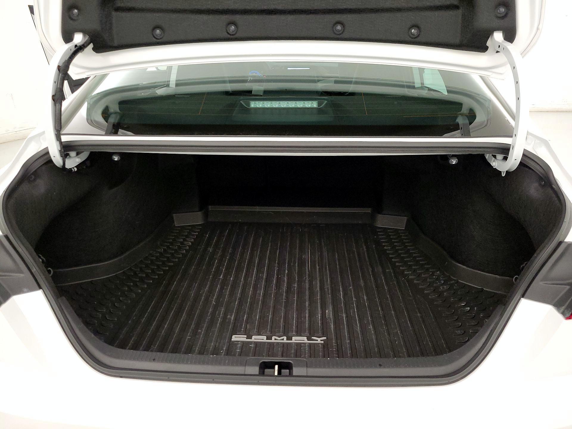 Thumbnail: 2026 Toyota Camry - 20