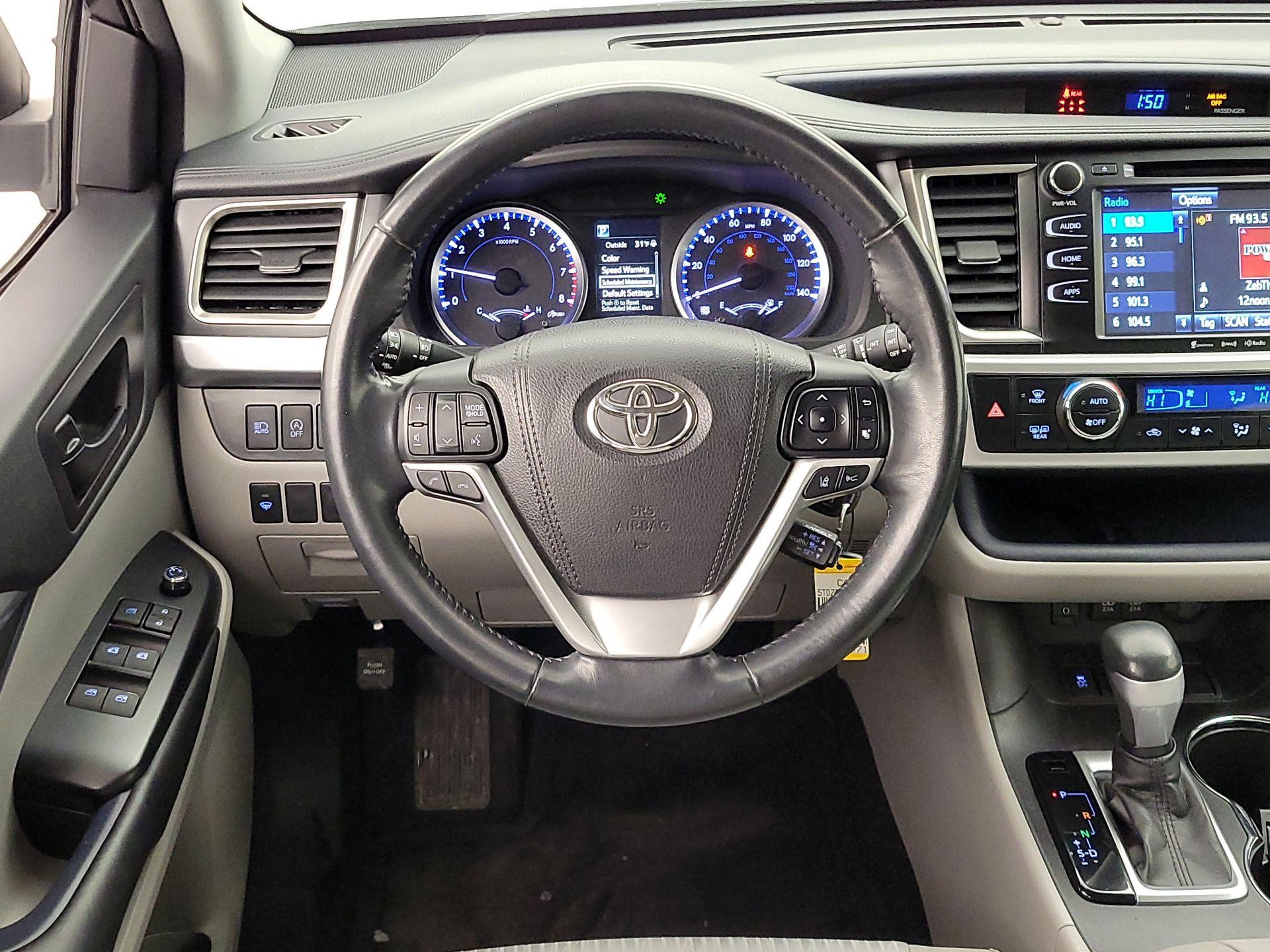 Thumbnail: 2018 Toyota Highlander - 10