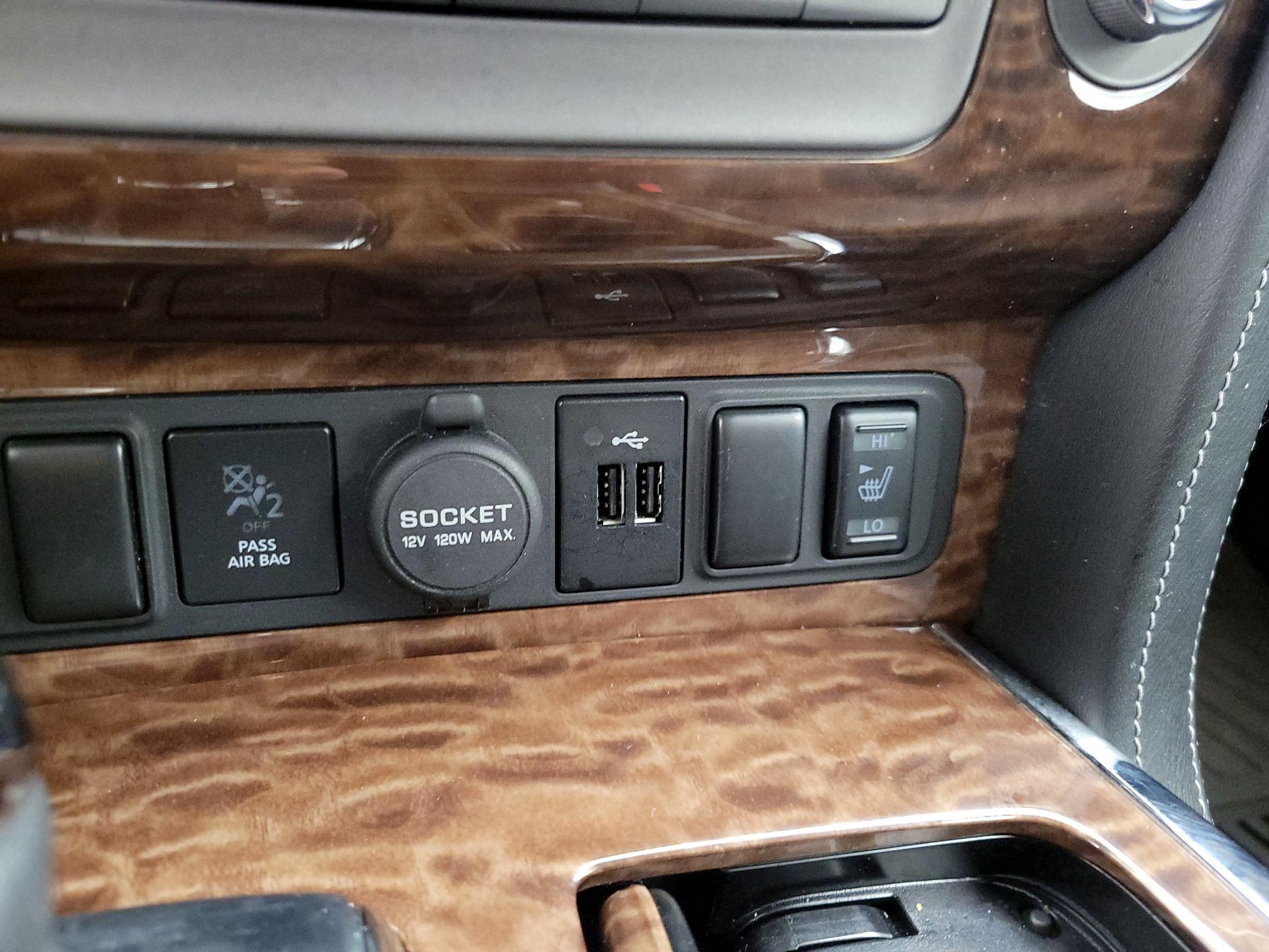 Thumbnail: 2019 Nissan Armada - 19