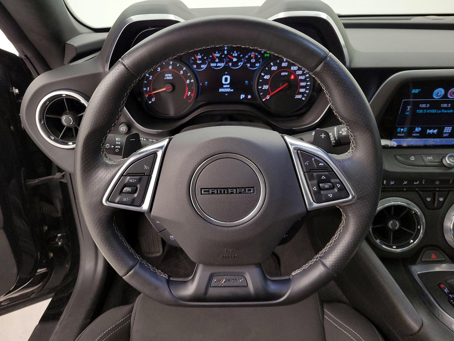 Thumbnail: 2017 Chevrolet Camaro - 10