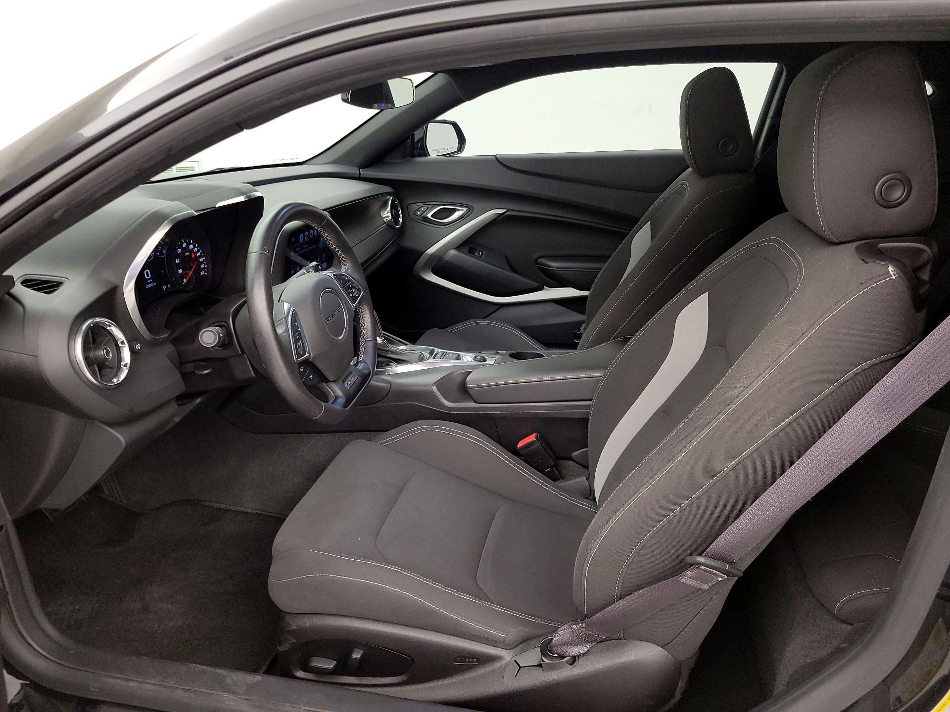 Thumbnail: 2017 Chevrolet Camaro - 11