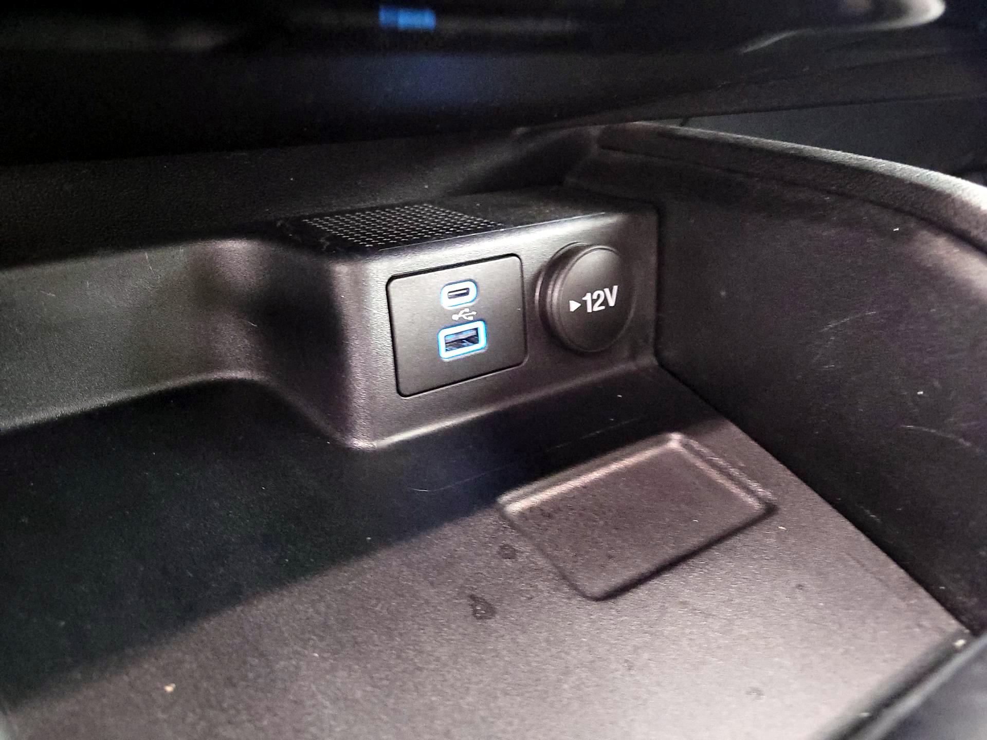 Thumbnail: 2022 Ford Escape - 19