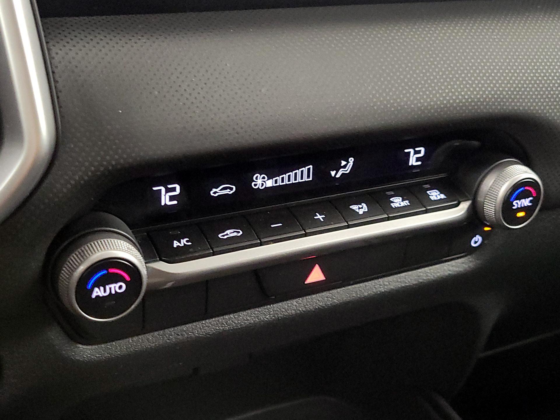 Thumbnail: 2025 Mazda CX-50 - 16