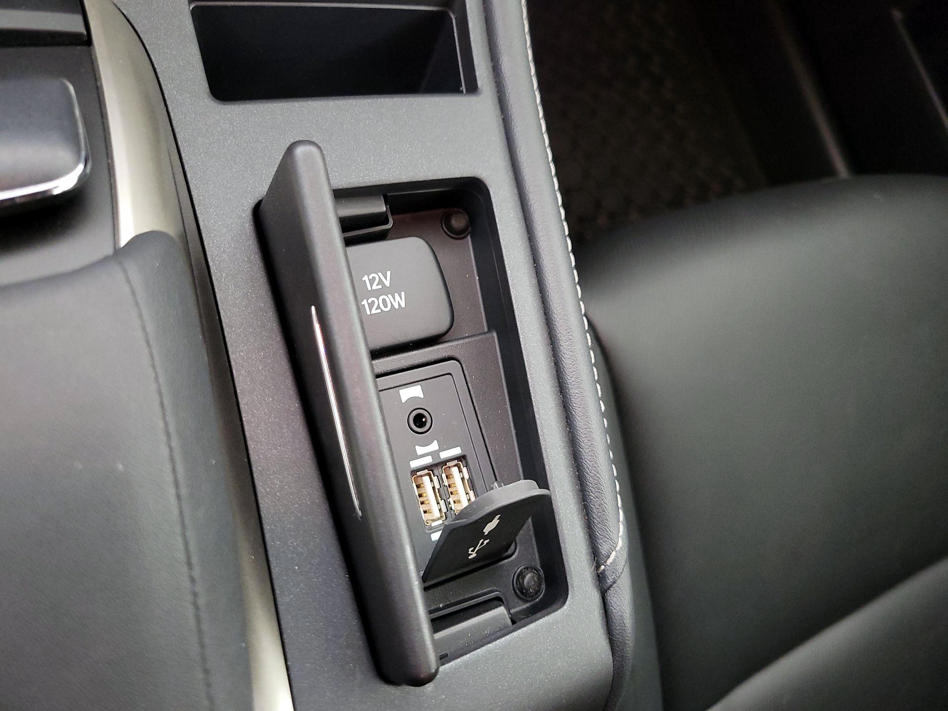 Thumbnail: 2014 Lexus CT - 19