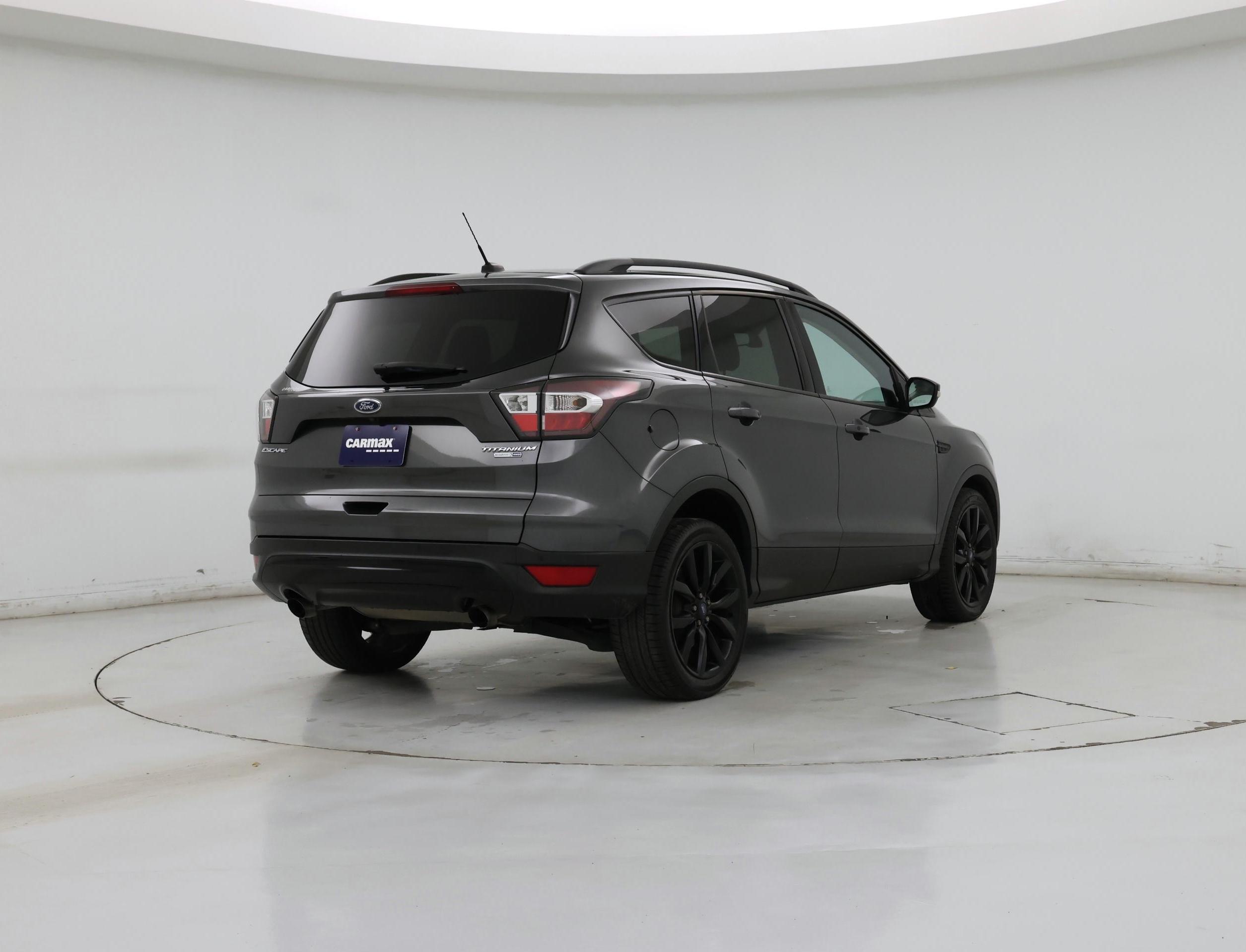 Thumbnail: 2017 Ford Escape - 8