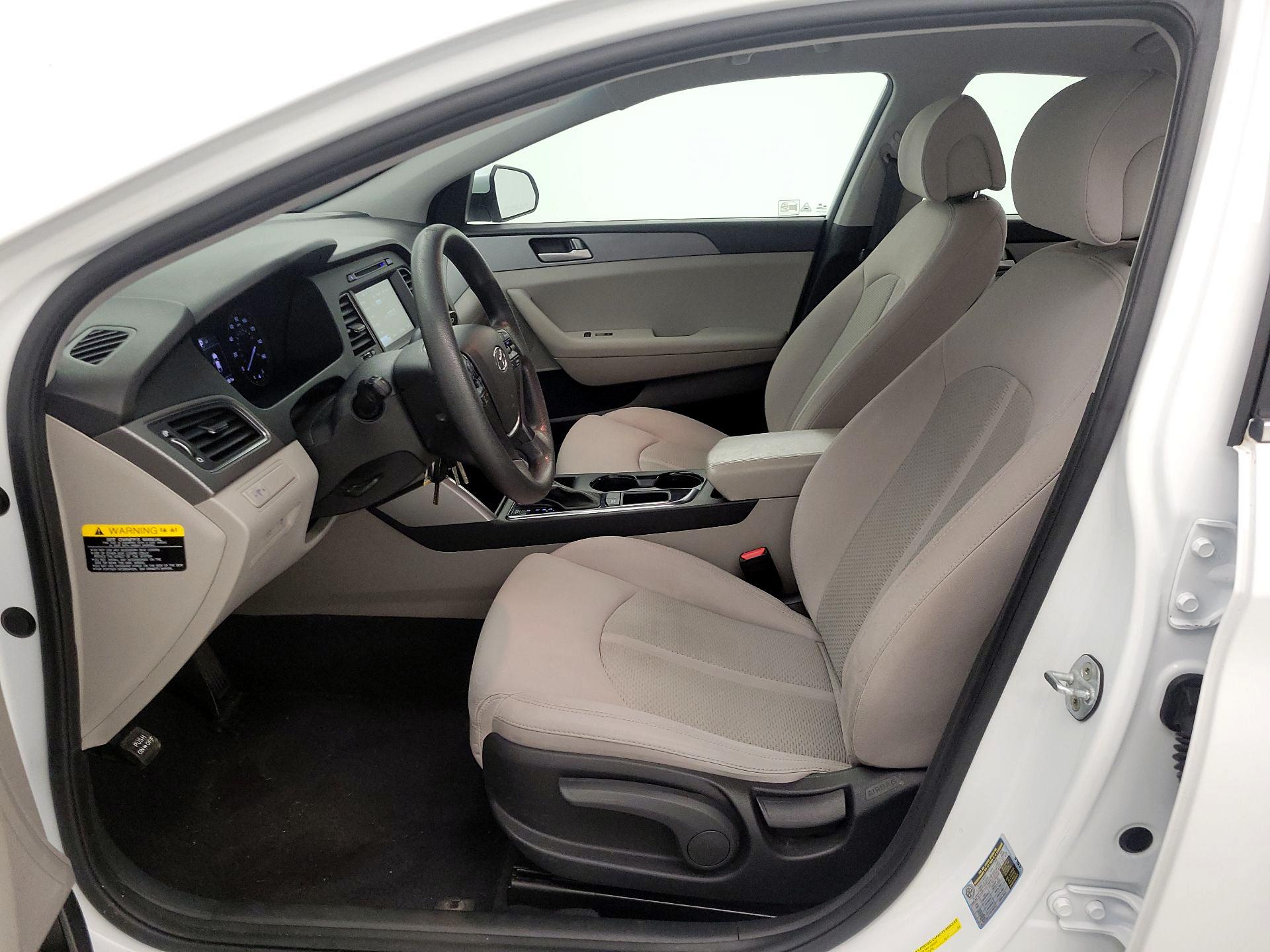 Thumbnail: 2017 Hyundai Sonata - 11