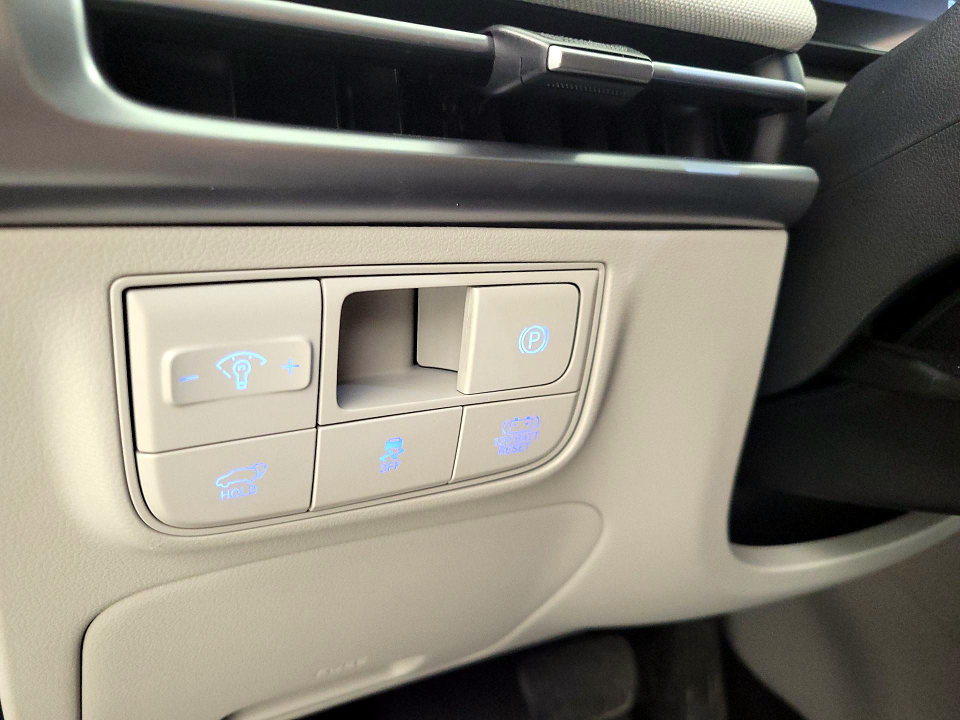 Thumbnail: 2025 Hyundai Tucson - 13