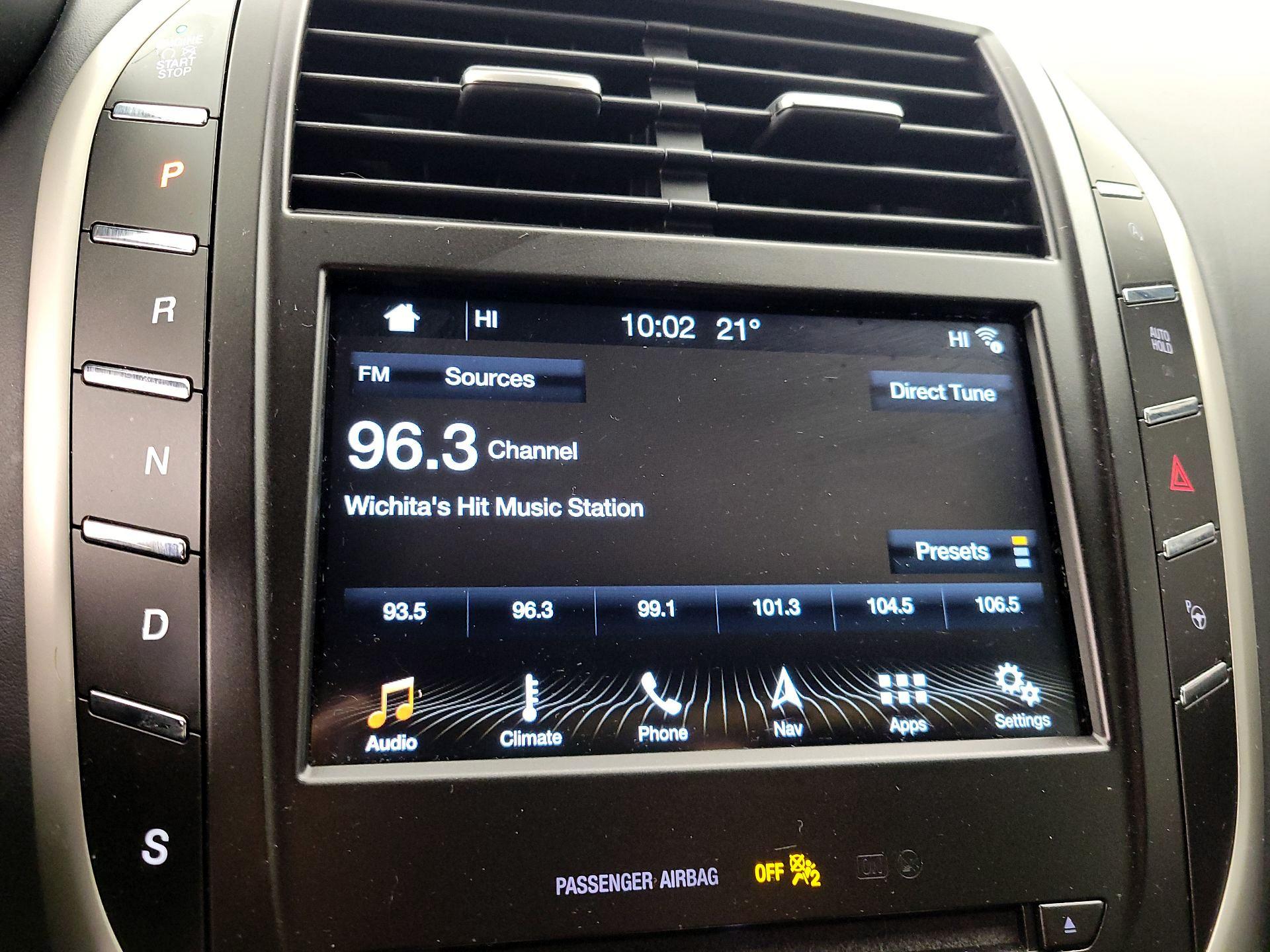 Thumbnail: 2018 Lincoln MKC - 16