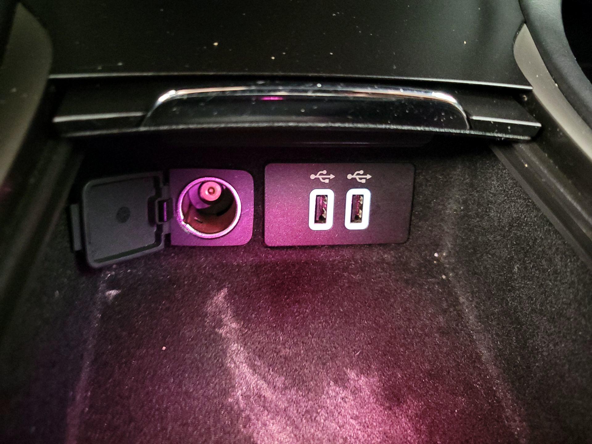 Thumbnail: 2018 Lincoln MKC - 19