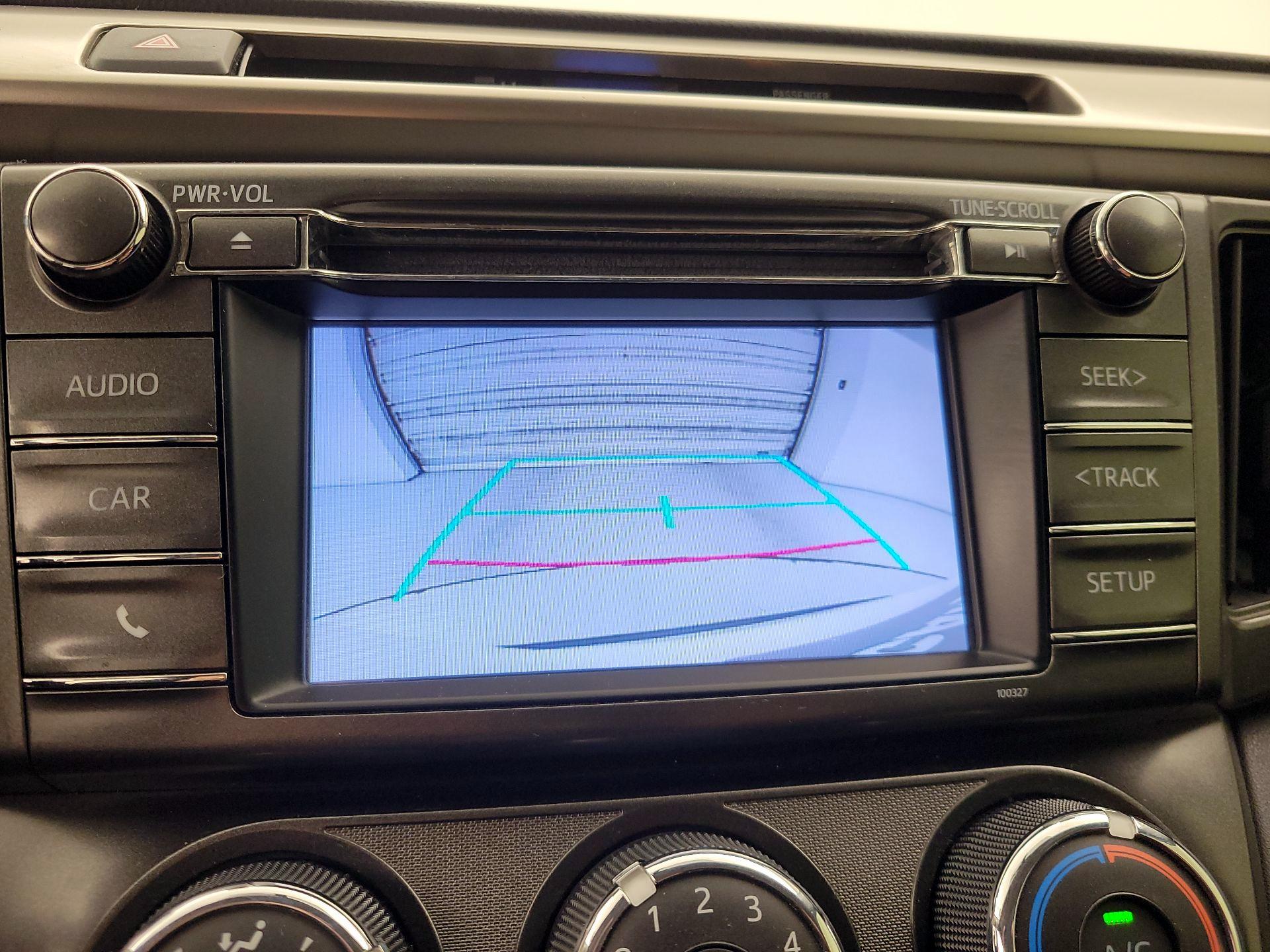 Thumbnail: 2015 Toyota RAV4 - 14