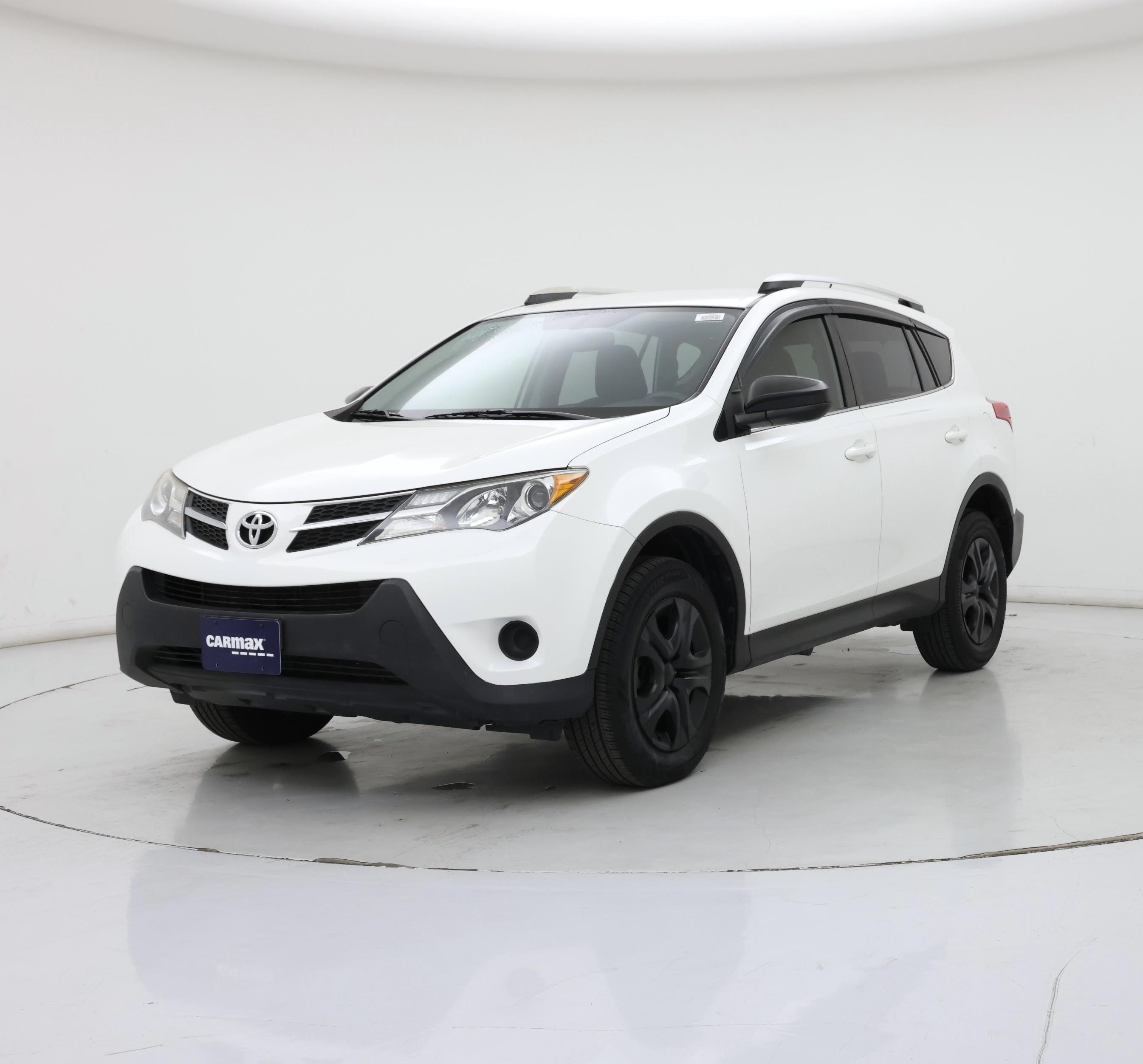 Thumbnail: 2015 Toyota RAV4 - 4