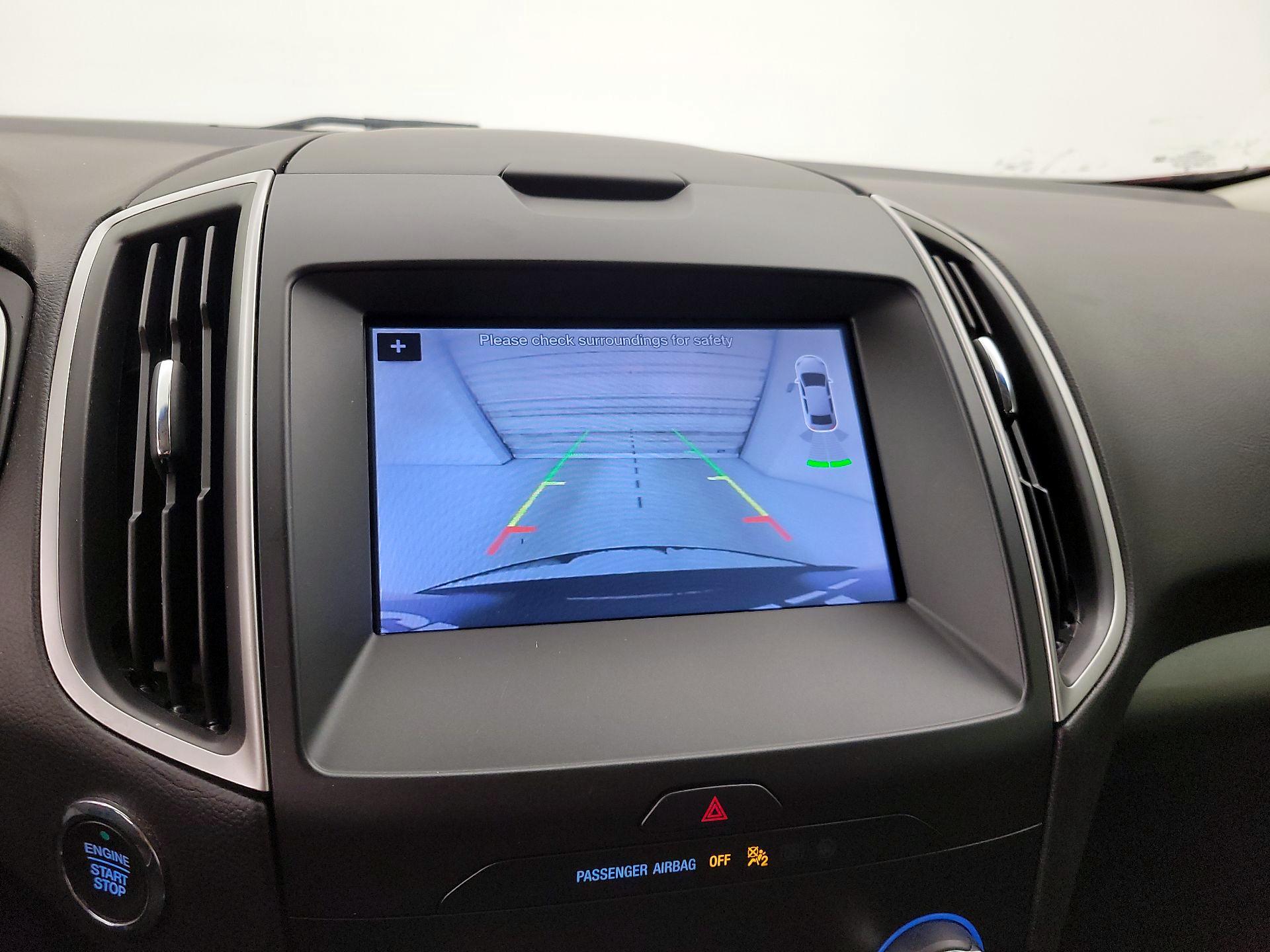 Thumbnail: 2019 Ford Edge - 14