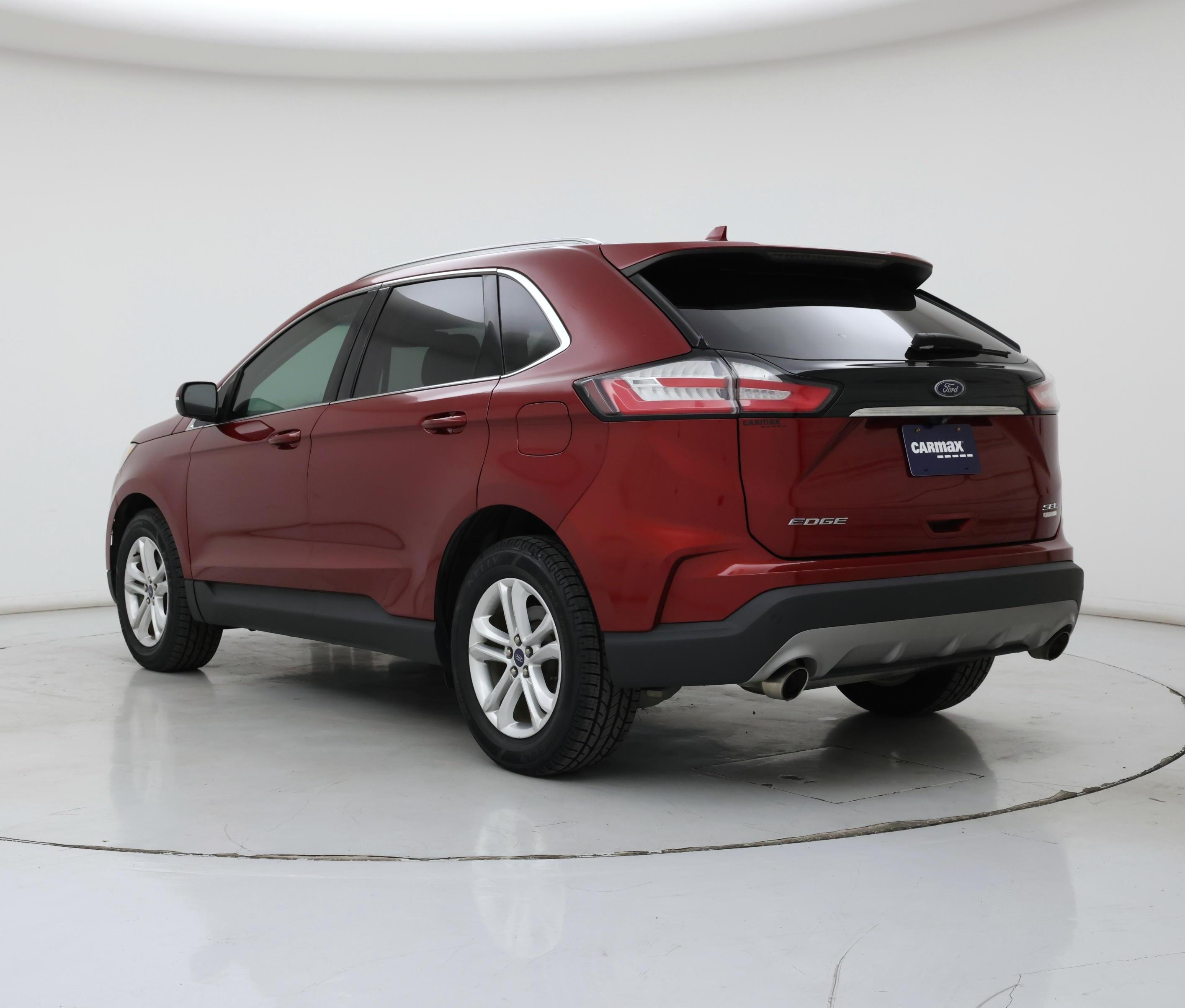 Thumbnail: 2019 Ford Edge - 2