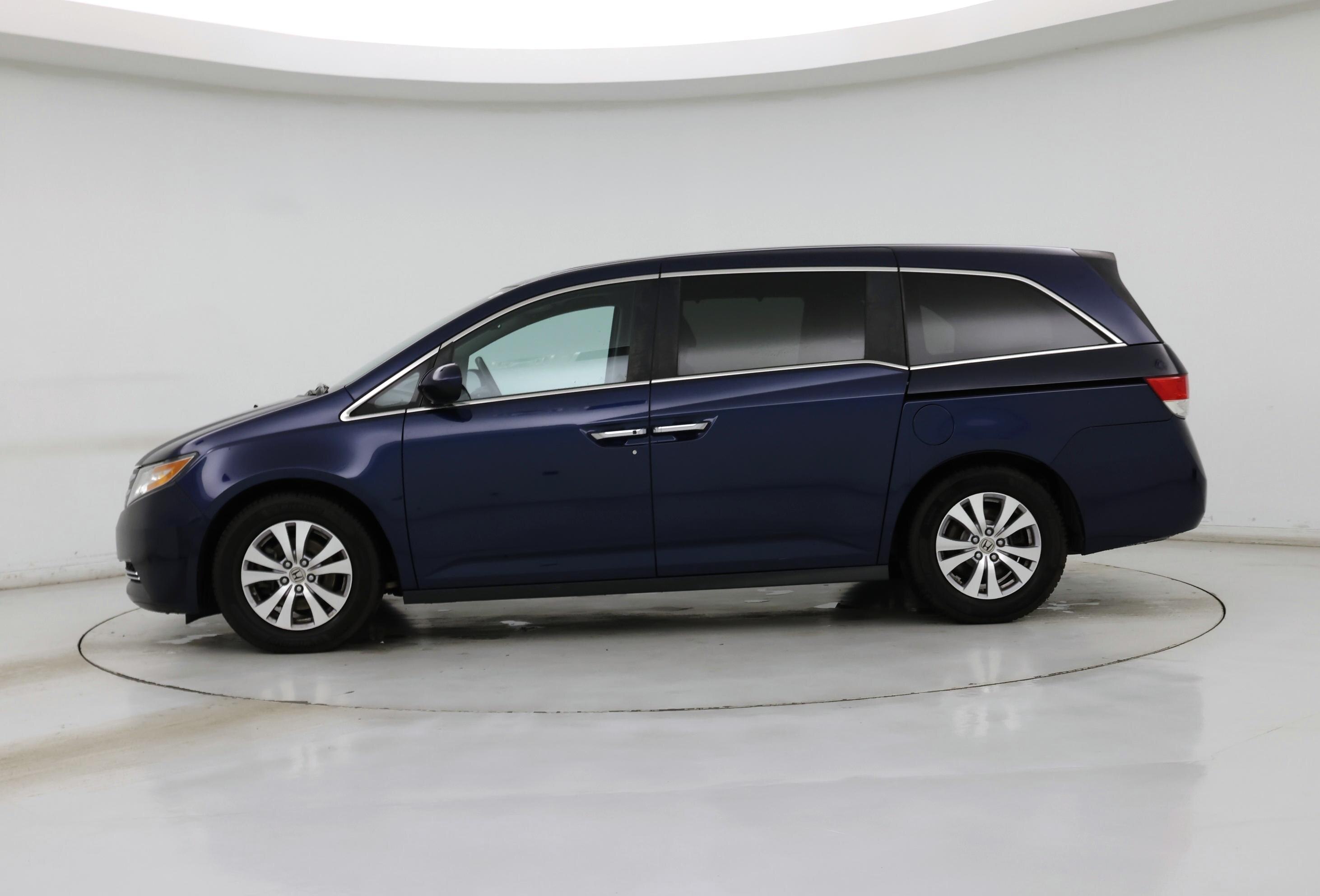 Thumbnail: 2015 Honda Odyssey - 3