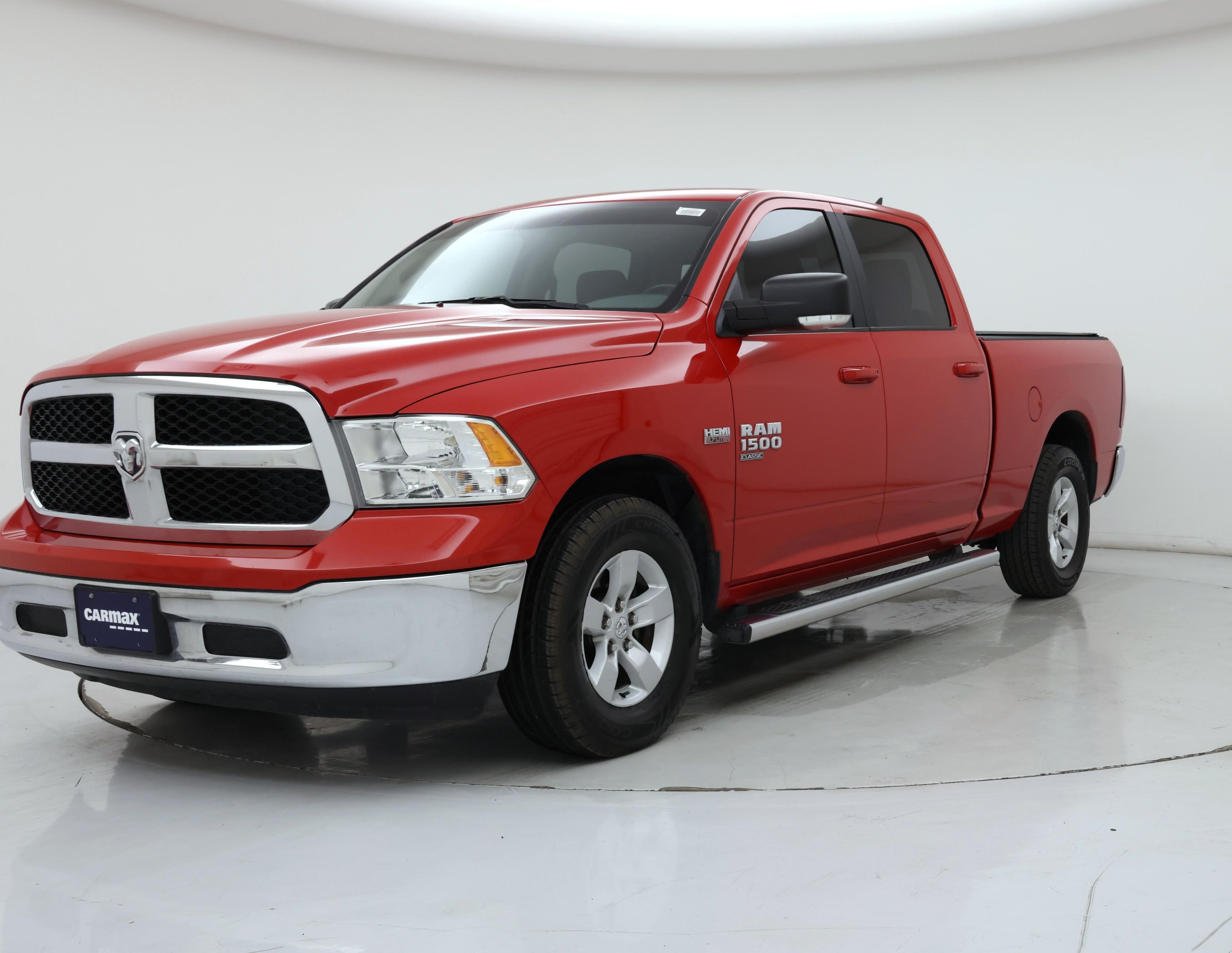Thumbnail: 2020 RAM 1500 Classic - 4