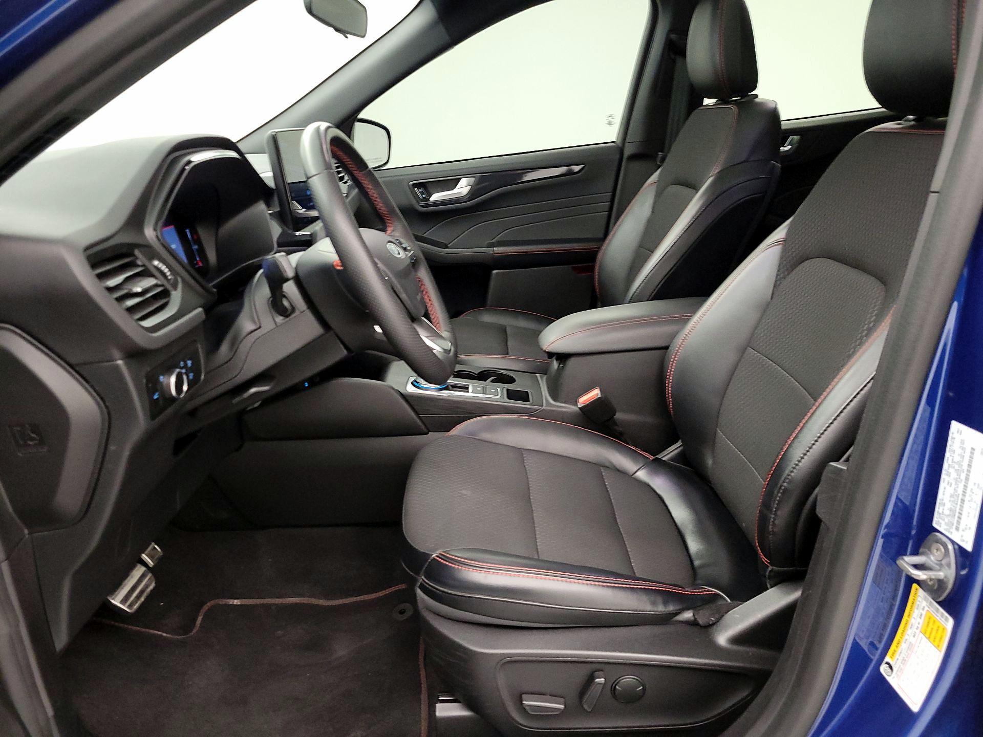 Thumbnail: 2023 Ford Escape - 11