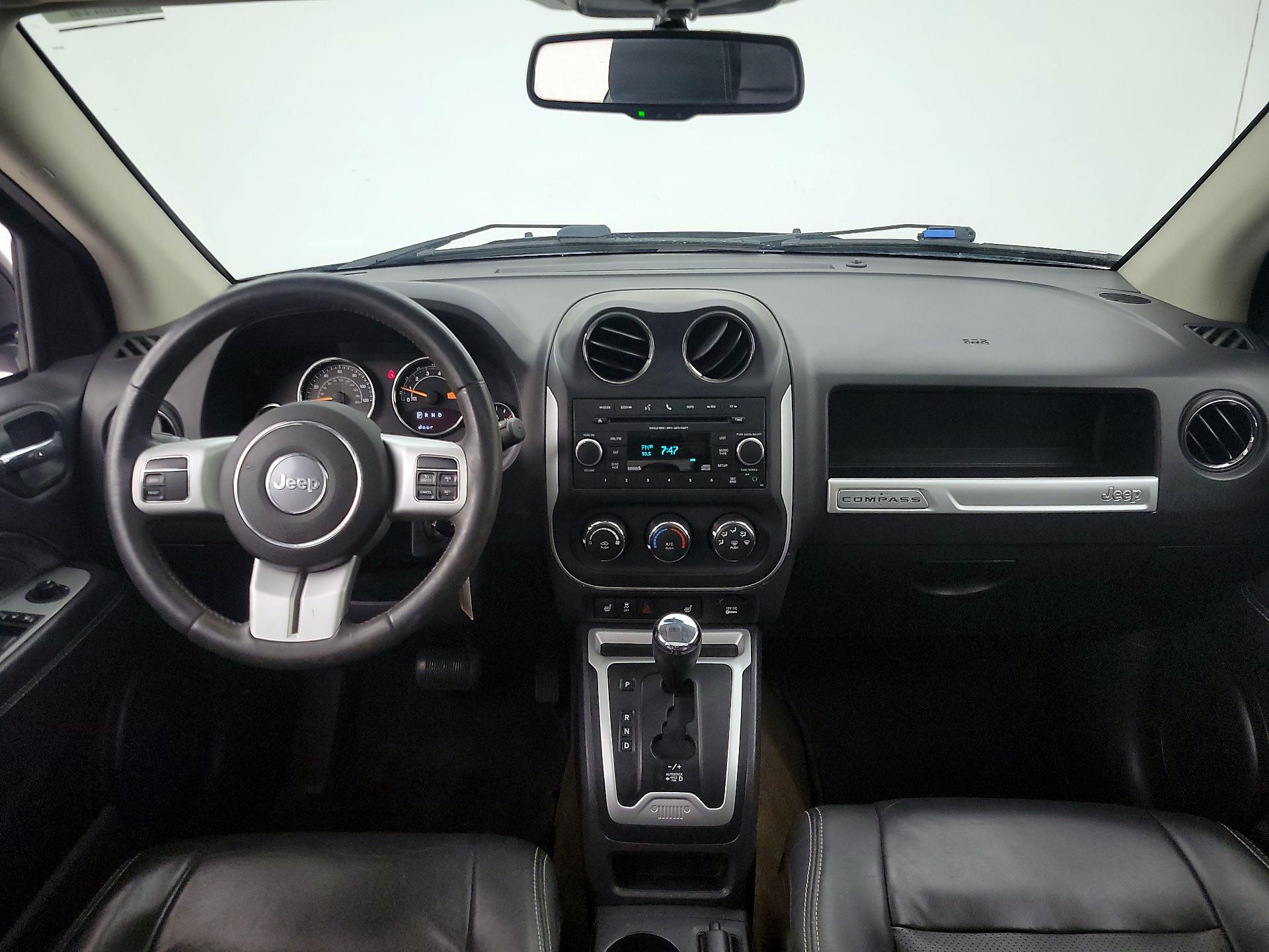 Thumbnail: 2016 Jeep Compass - 9