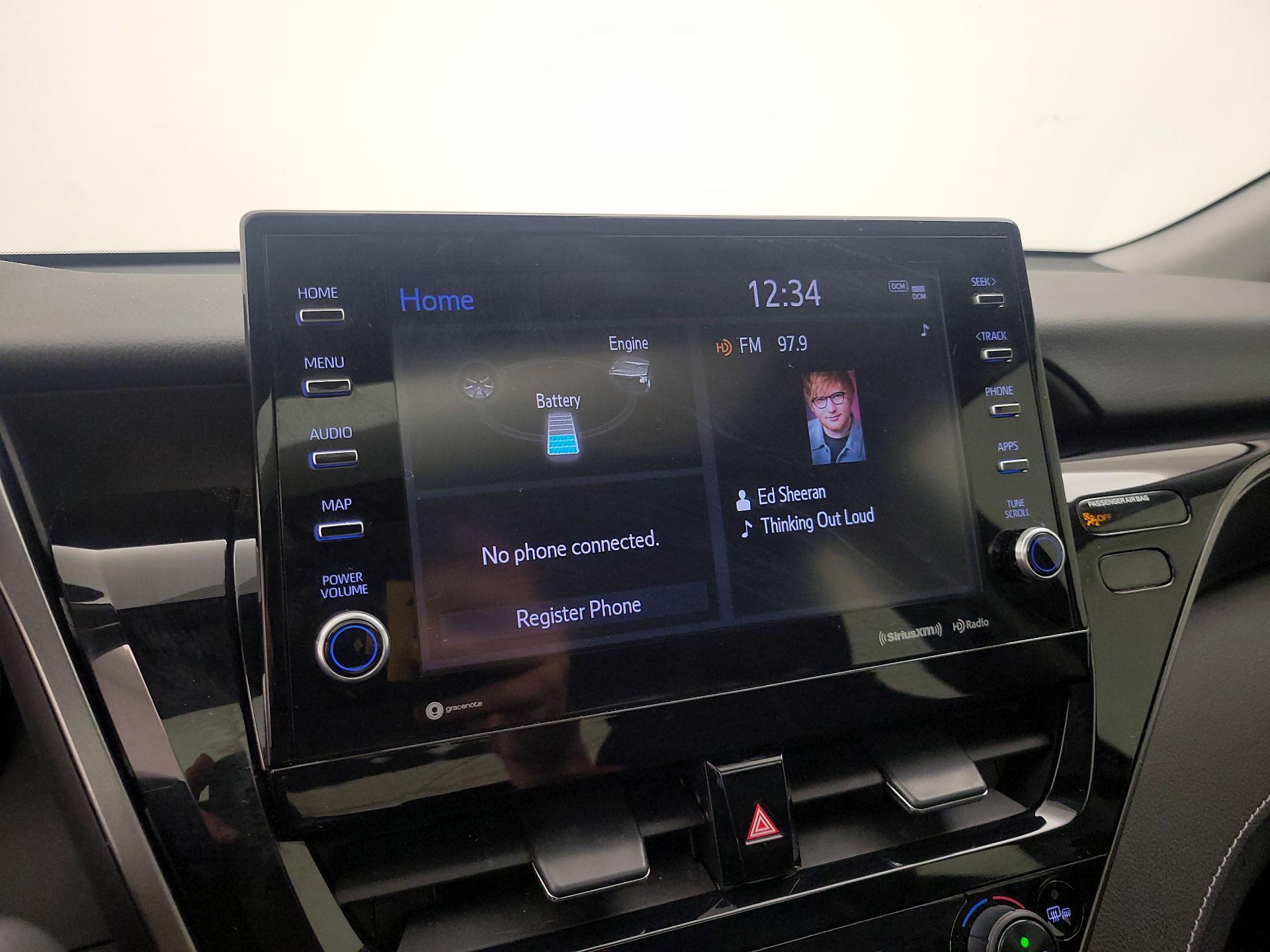 Thumbnail: 2021 Toyota Camry - 15