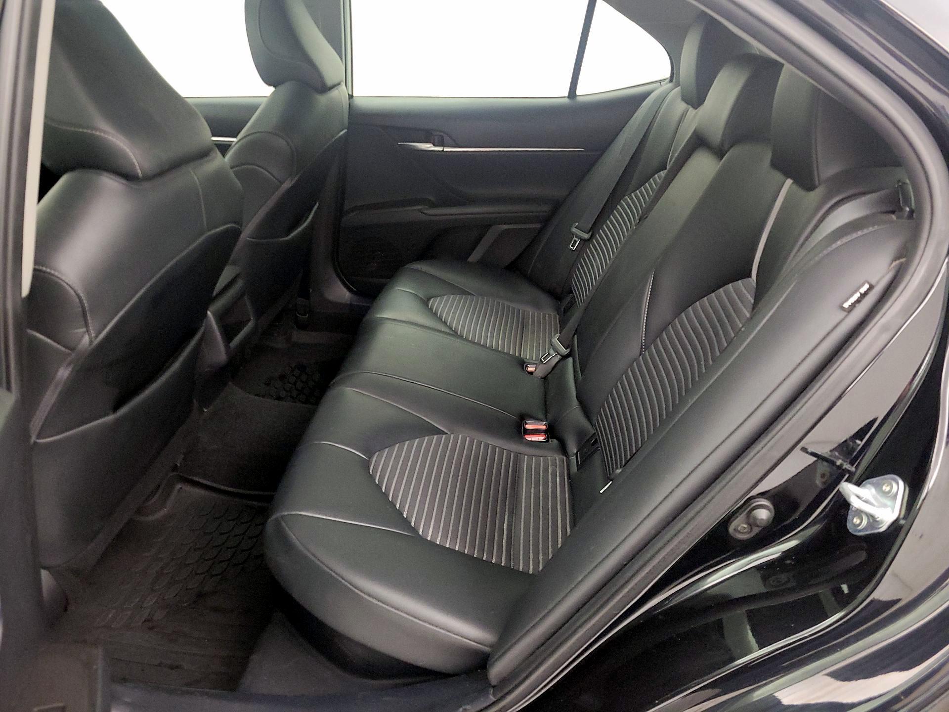 Thumbnail: 2021 Toyota Camry - 20